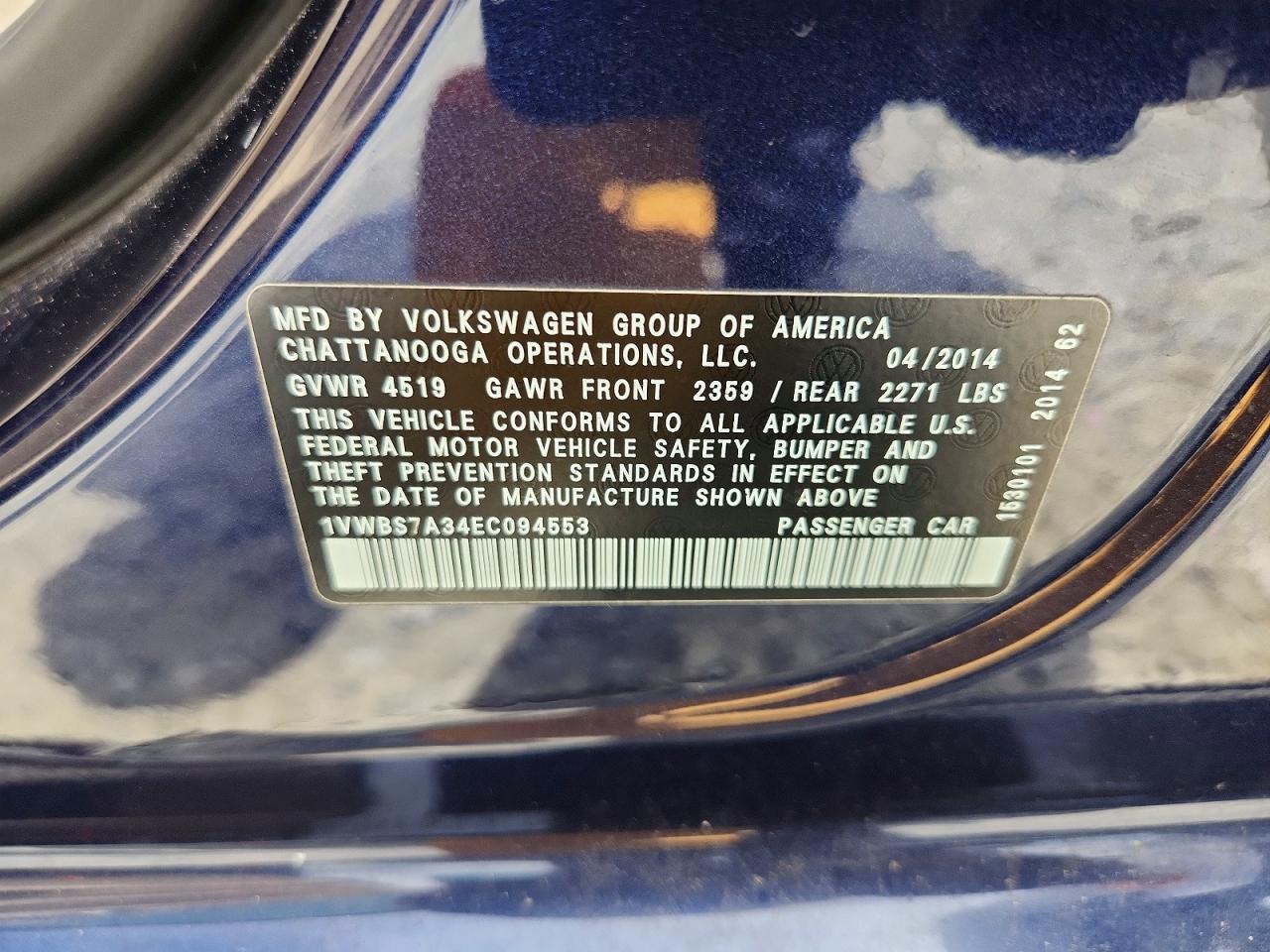 2014 Volkswagen Passat Se Blue vin: 1VWBS7A34EC094553