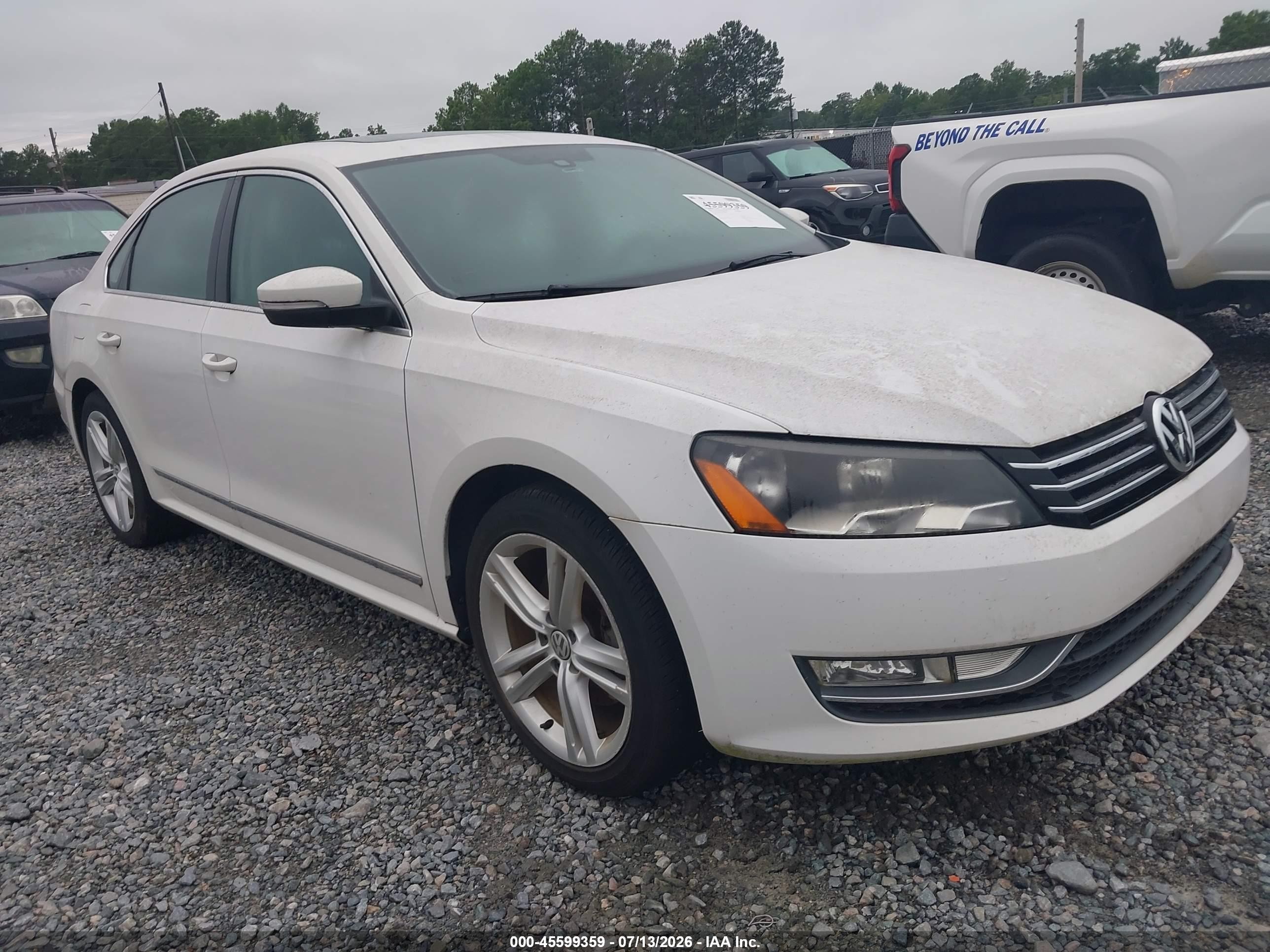 1VWBS7A34FC008305