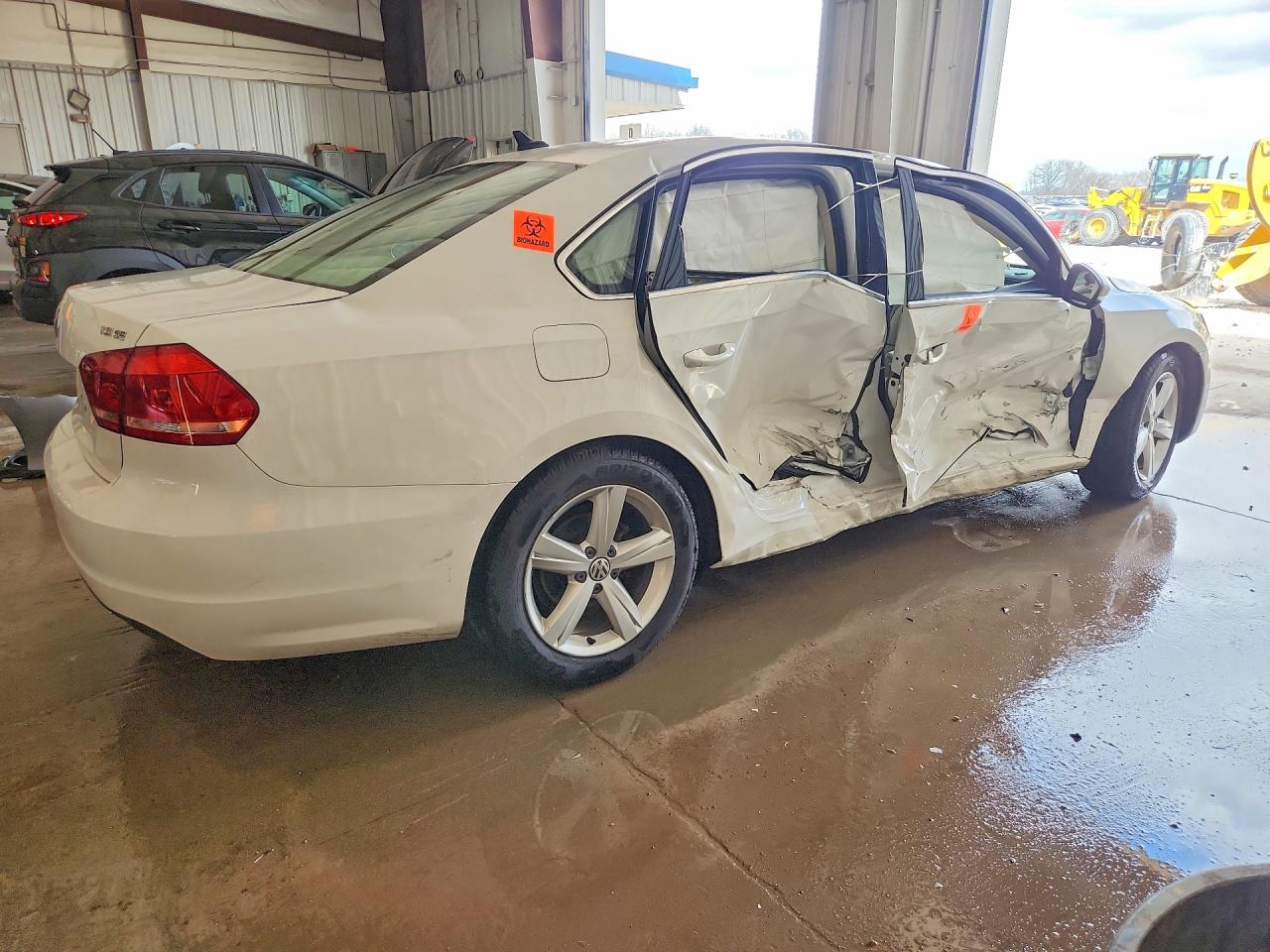 2015 Volkswagen Passat Se White vin: 1VWBS7A34FC023662
