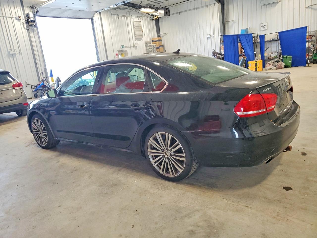 2015 Volkswagen Passat Se Black vin: 1VWBS7A34FC052577