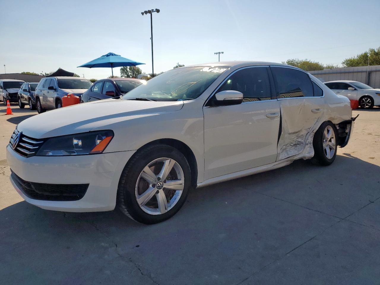 1VWBS7A35EC107102