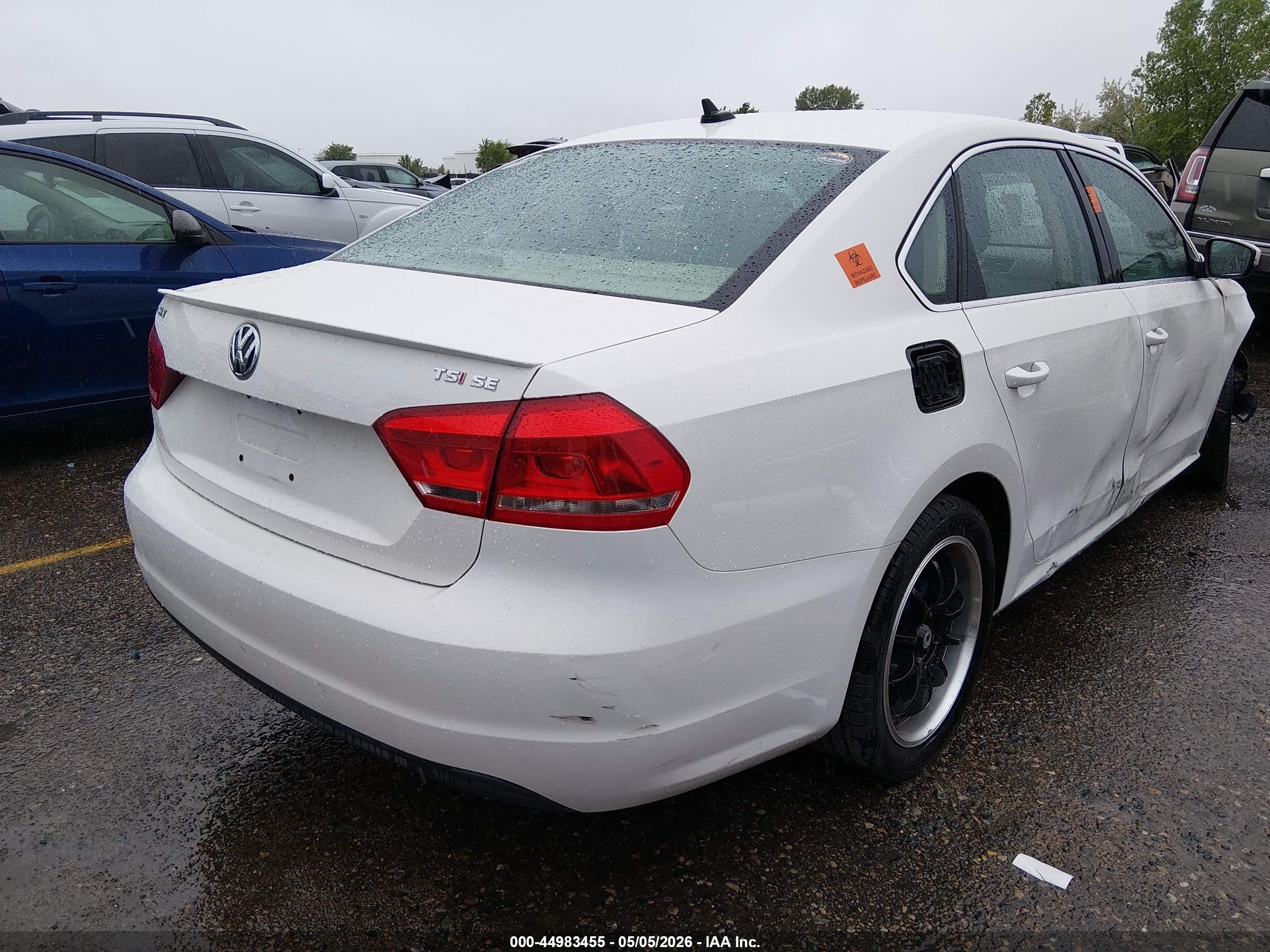 2014 Volkswagen Passat 1.8t Se Белый vin: 1VWBS7A35EC115488