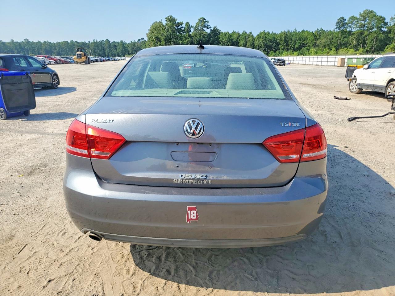 2014 Volkswagen Passat Se Gray vin: 1VWBS7A35EC120027
