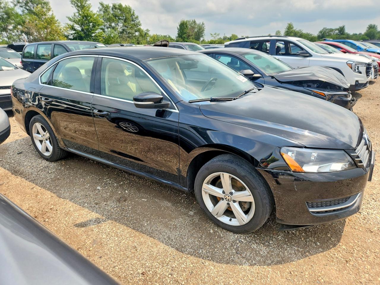 2014 Volkswagen Passat Se Черный vin: 1VWBS7A36EC110512