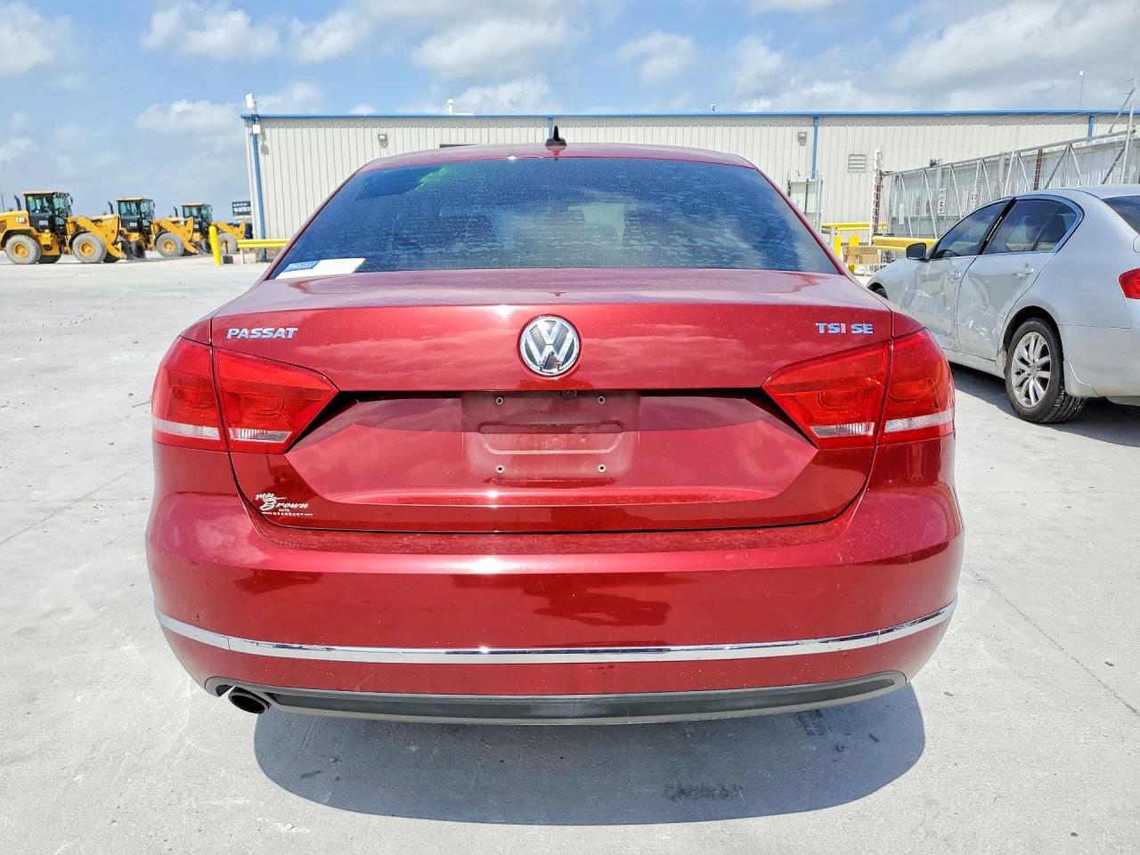 2015 Volkswagen Passat Se Red vin: 1VWBS7A36FC041385