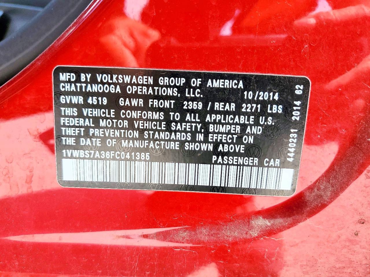 2015 Volkswagen Passat Se Red vin: 1VWBS7A36FC041385