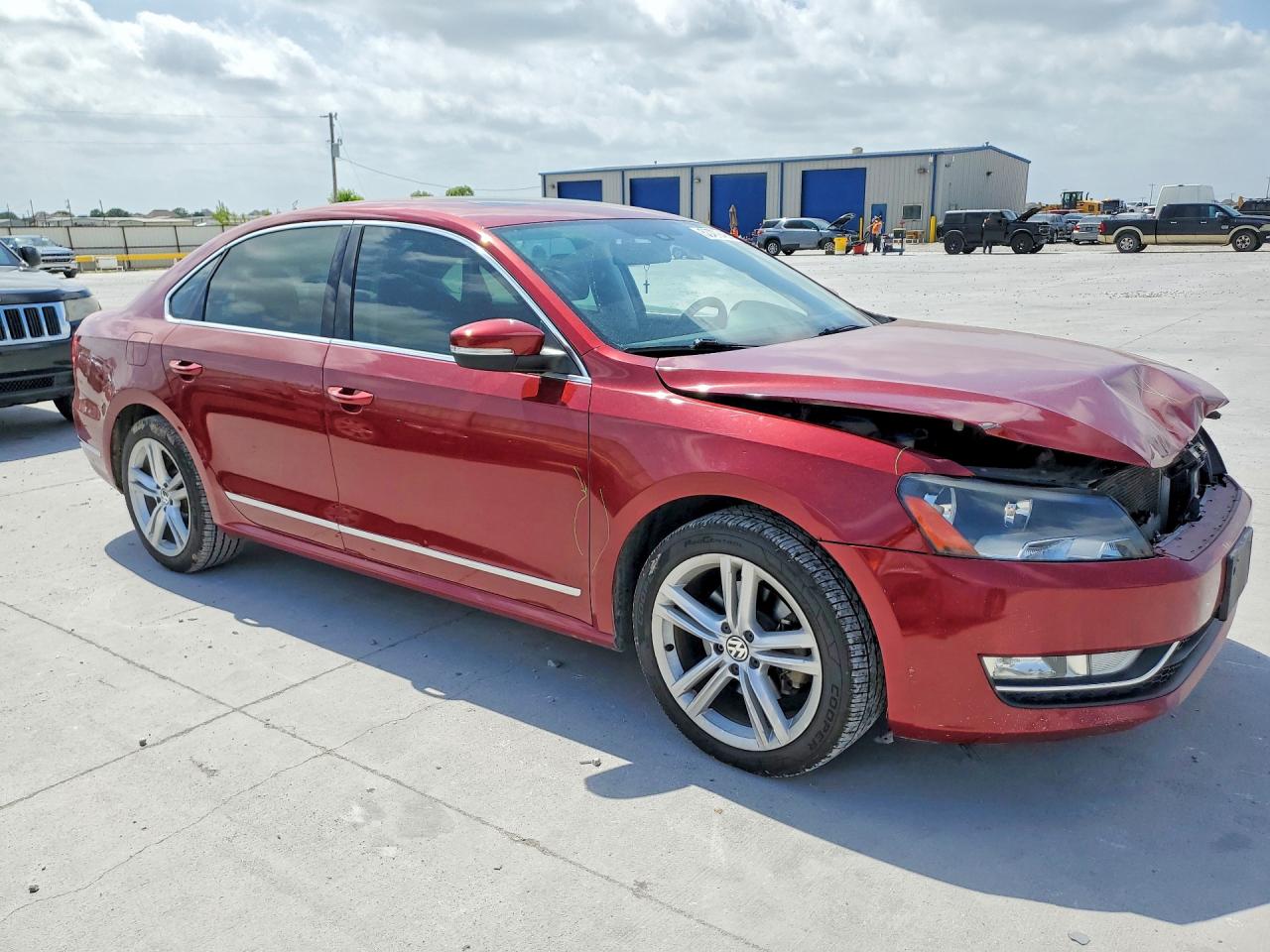 2015 Volkswagen Passat Se Red vin: 1VWBS7A36FC041385