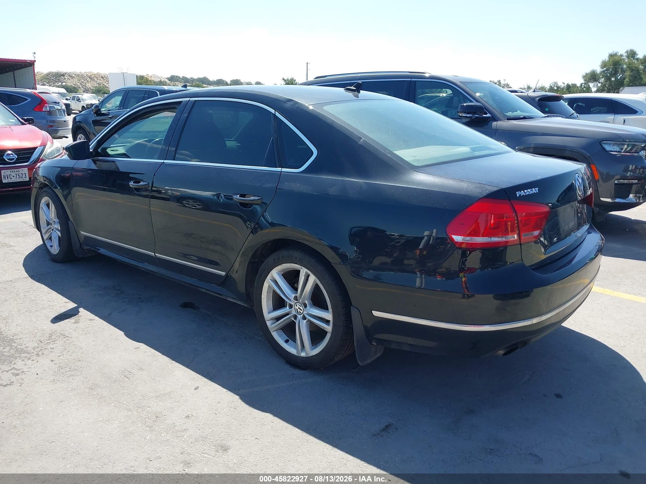 2015 Volkswagen Passat 1.8t Se Black vin: 1VWBS7A36FC055562