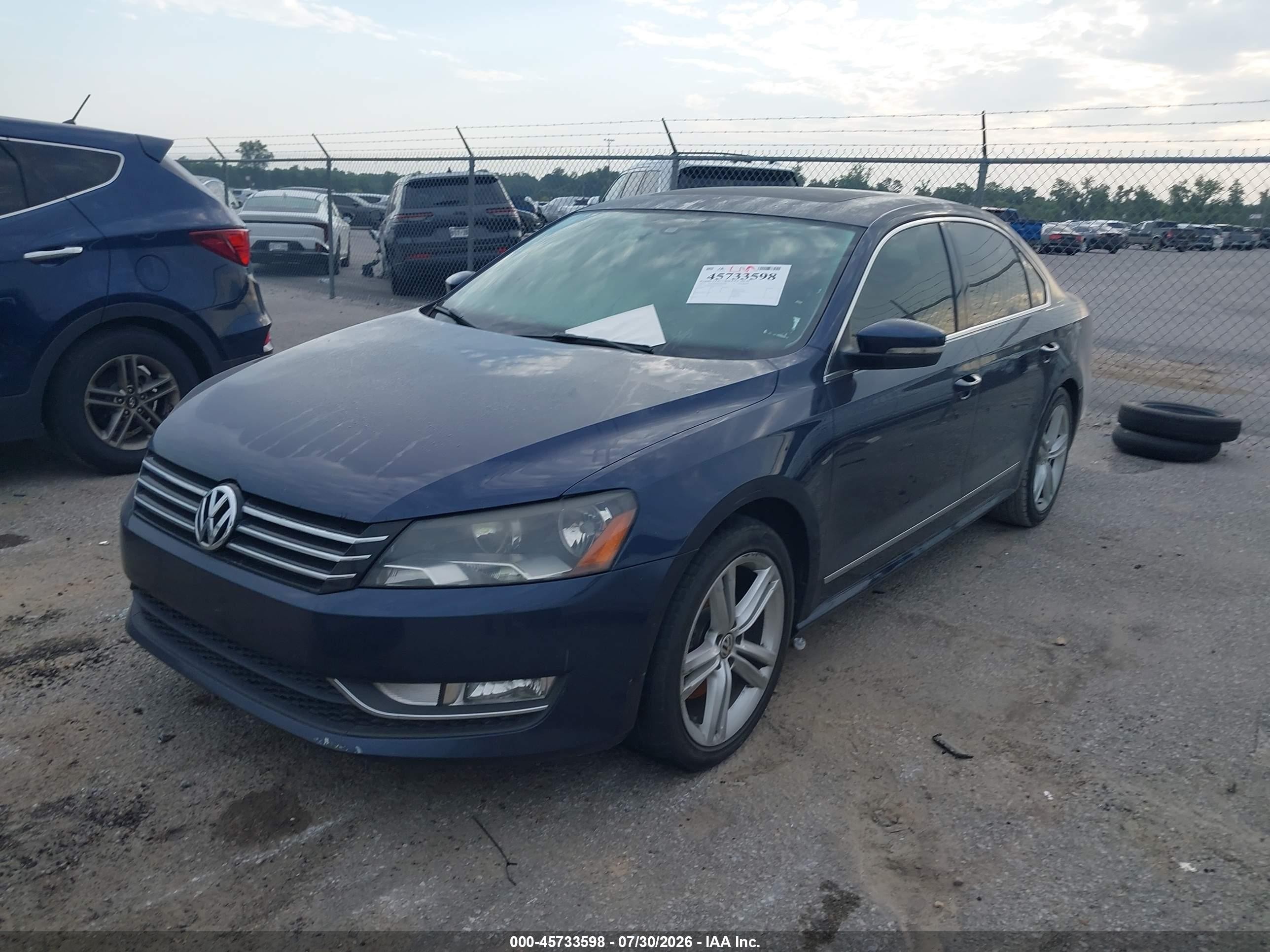 2015 Volkswagen Passat 1.8t Se Blue vin: 1VWBS7A36FC056243