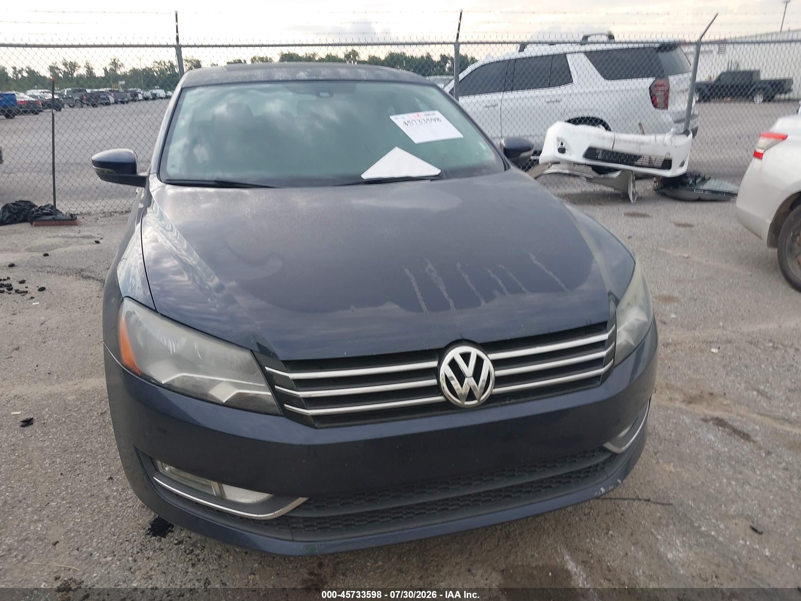 2015 Volkswagen Passat 1.8t Se Blue vin: 1VWBS7A36FC056243