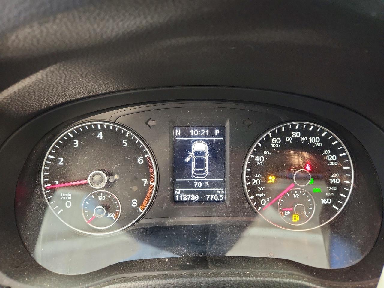 2014 Volkswagen Passat Se Black vin: 1VWBS7A38EC050958