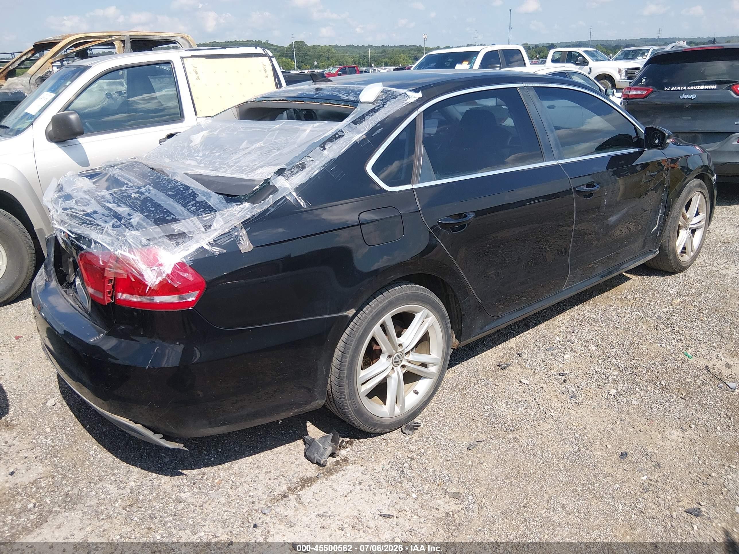 2014 Volkswagen Passat 1.8t Se Black vin: 1VWBS7A38EC068277