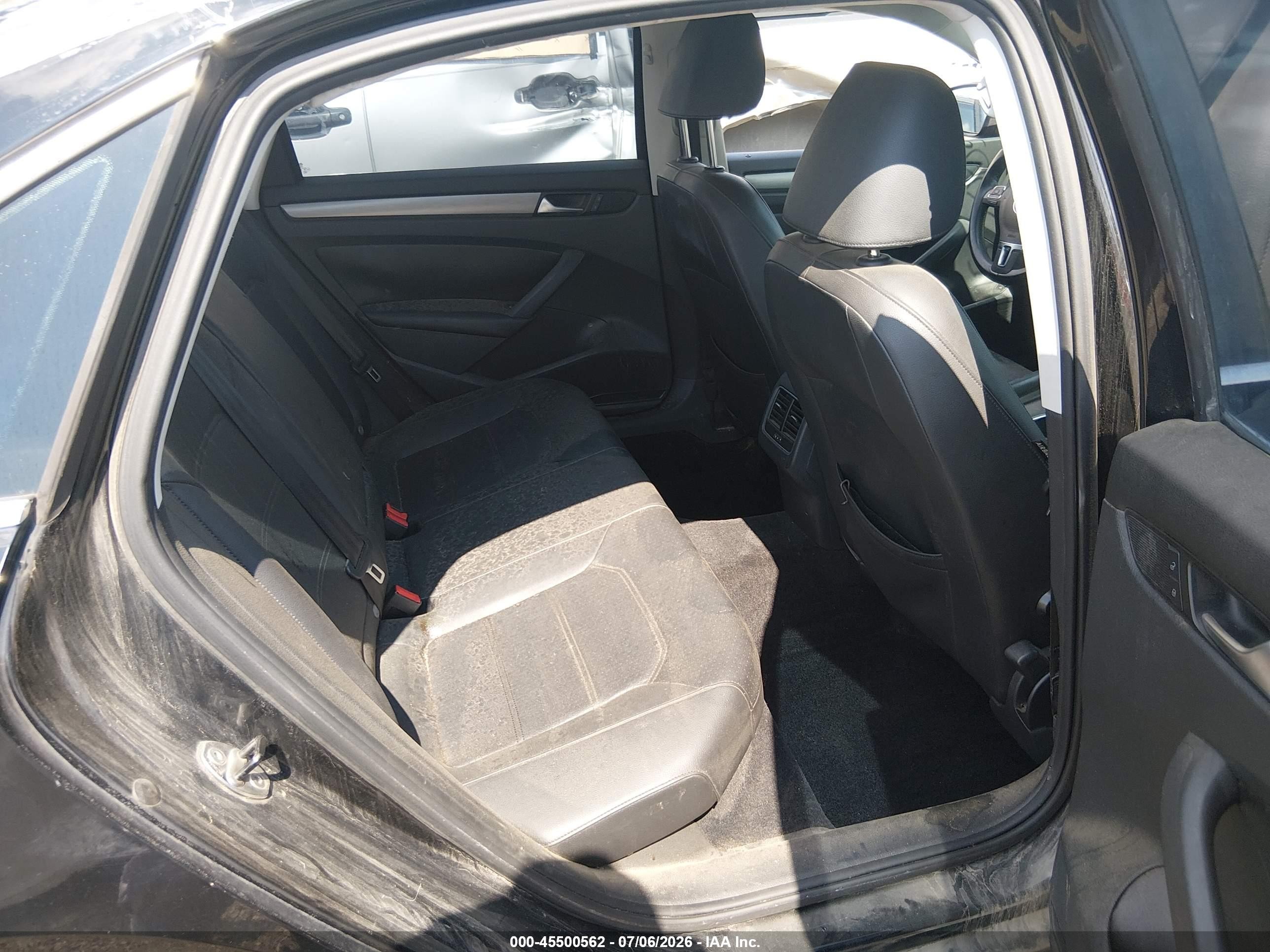 2014 Volkswagen Passat 1.8t Se Black vin: 1VWBS7A38EC068277