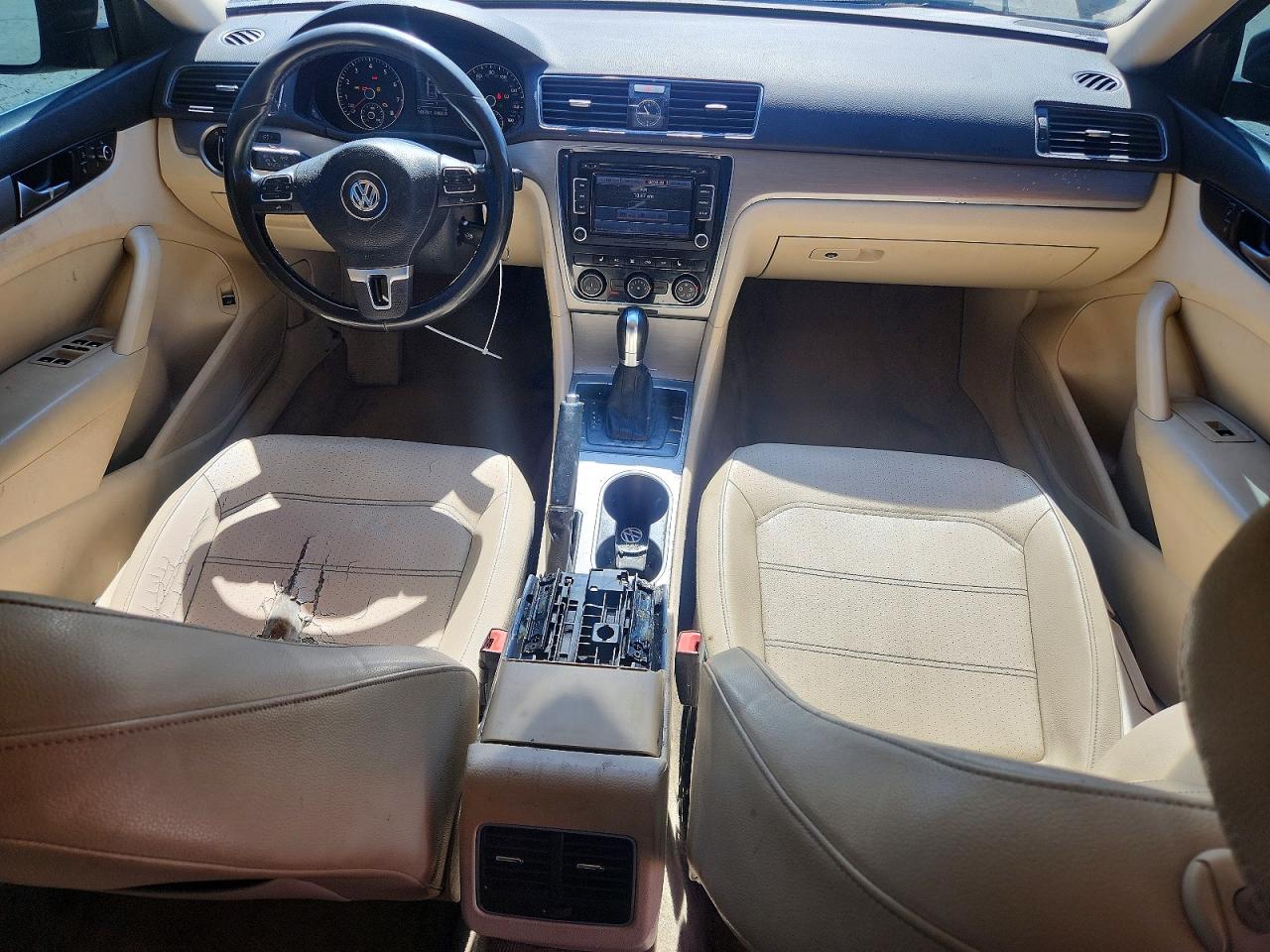 2014 Volkswagen Passat Se Black vin: 1VWBS7A38EC082776