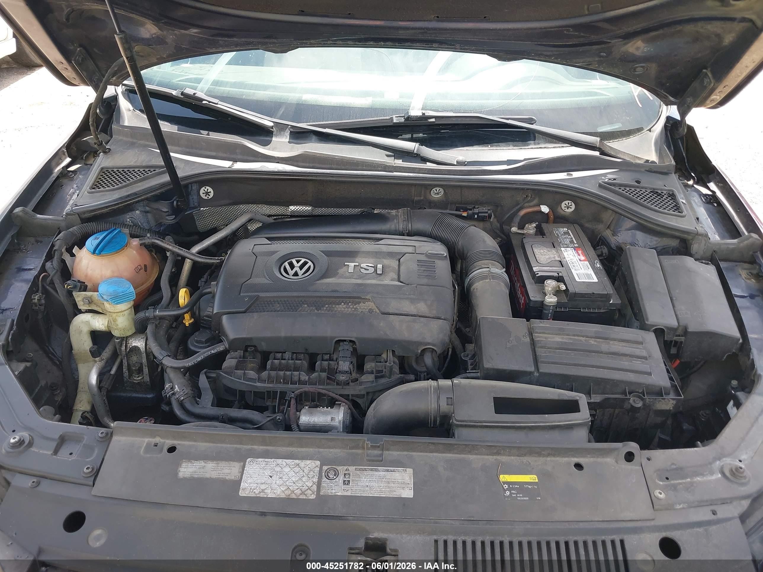 2015 Volkswagen Passat 1.8t Se Blue vin: 1VWBS7A38FC080897