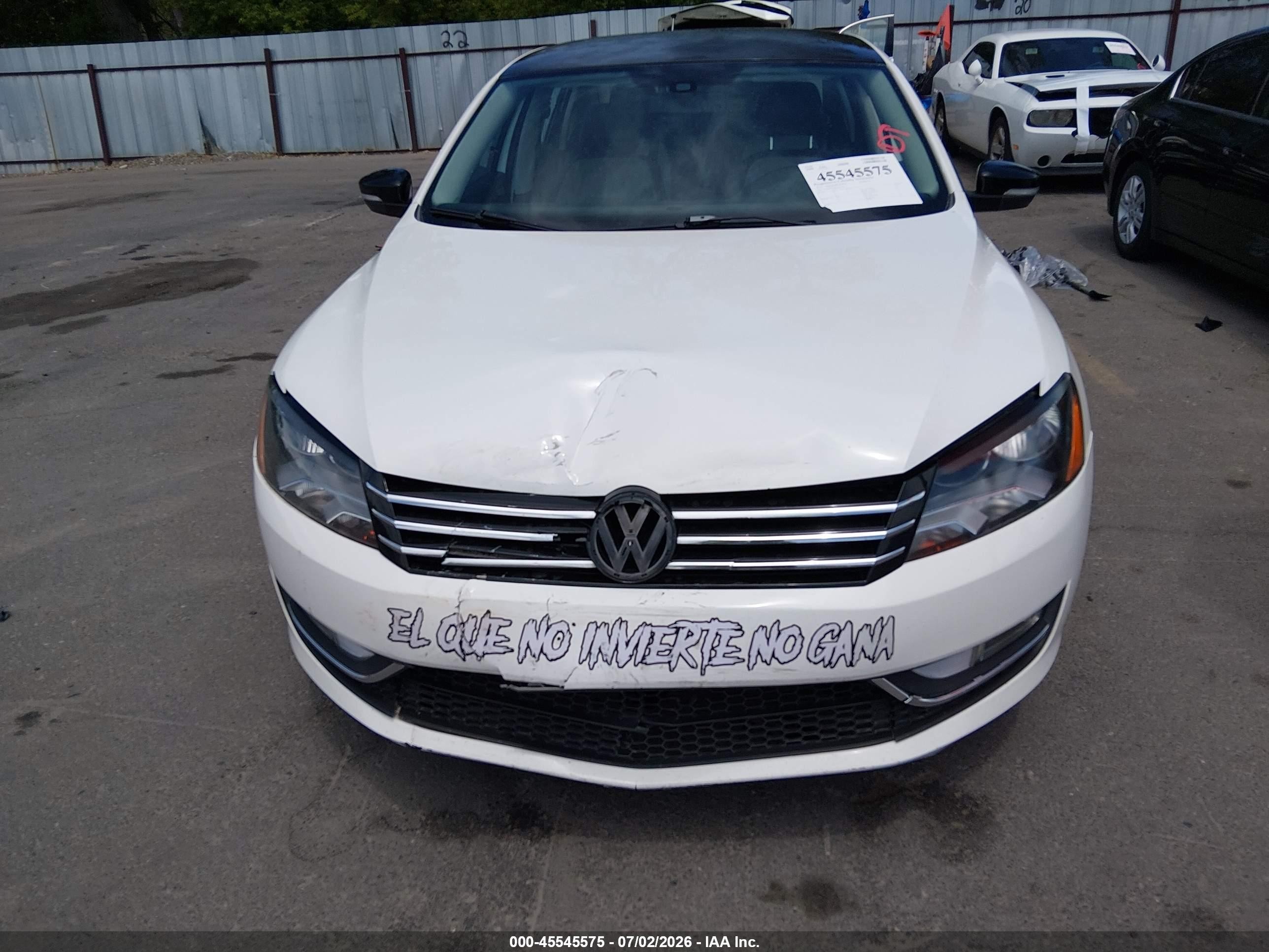 2014 Volkswagen Passat 1.8t Sport White vin: 1VWBS7A39EC094564