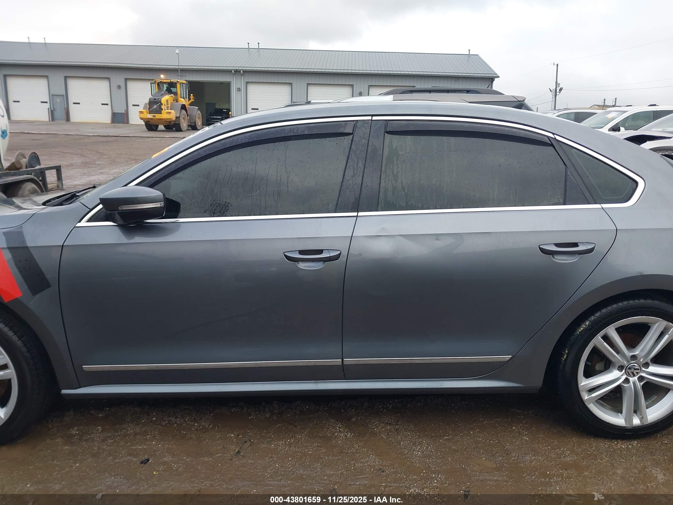 2015 Volkswagen Passat 1.8t Se Gray vin: 1VWBS7A39FC030106