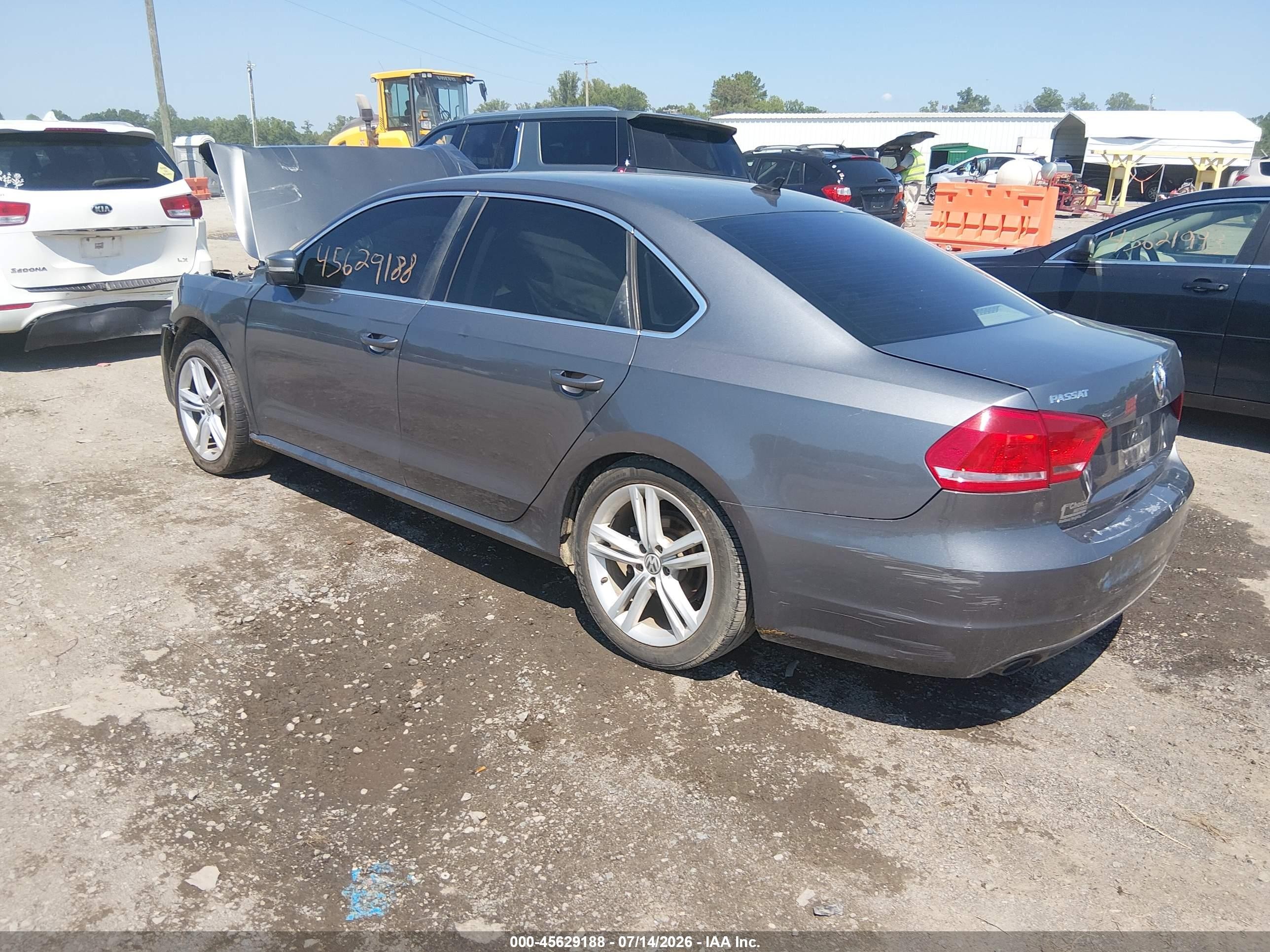 2014 Volkswagen Passat 1.8t Se Gray vin: 1VWBS7A3XEC085596