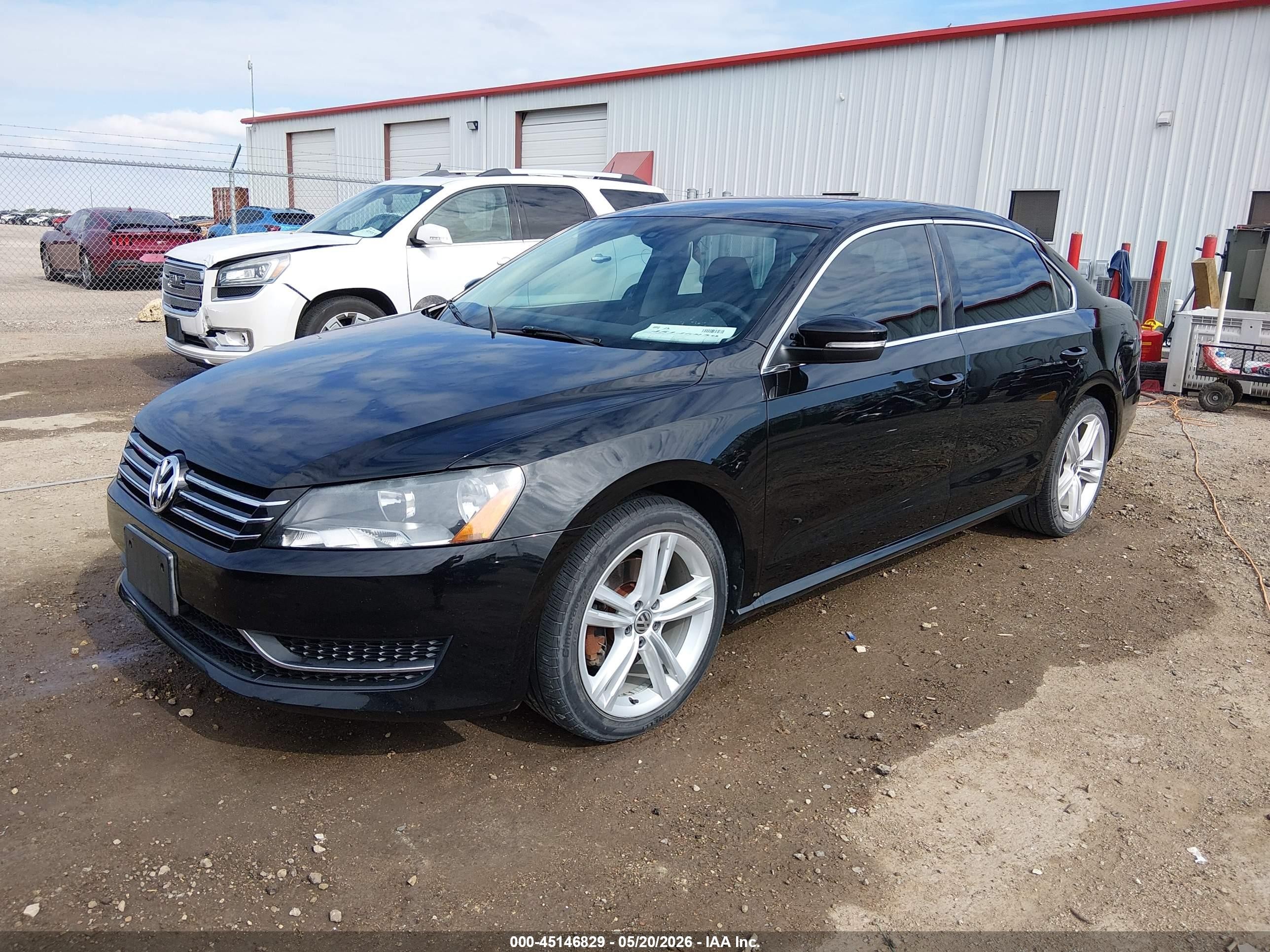 2014 Volkswagen Passat 1.8t Se Black vin: 1VWBS7A3XEC104552
