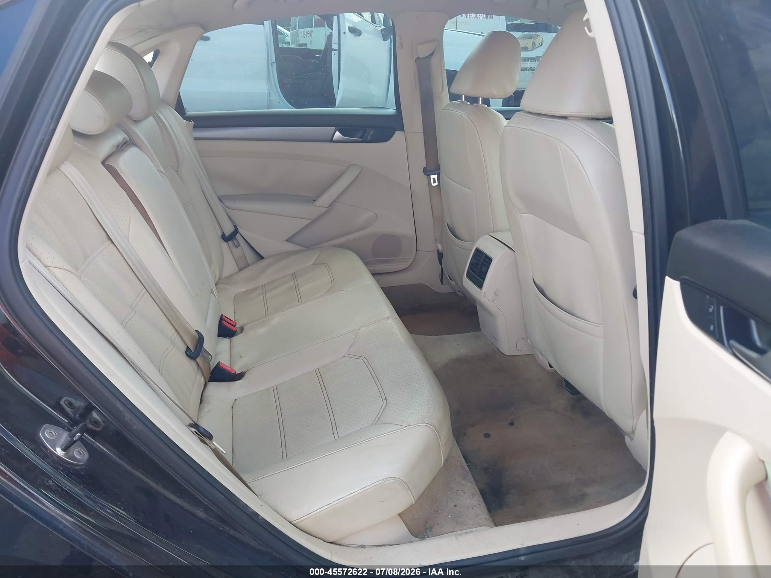 2014 Volkswagen Passat 1.8t Se Black vin: 1VWBS7A3XEC114188