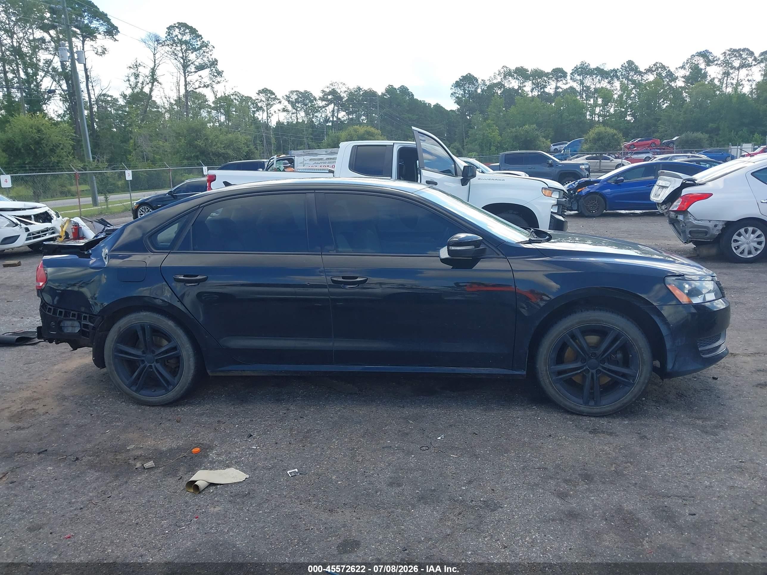 2014 Volkswagen Passat 1.8t Se Black vin: 1VWBS7A3XEC114188