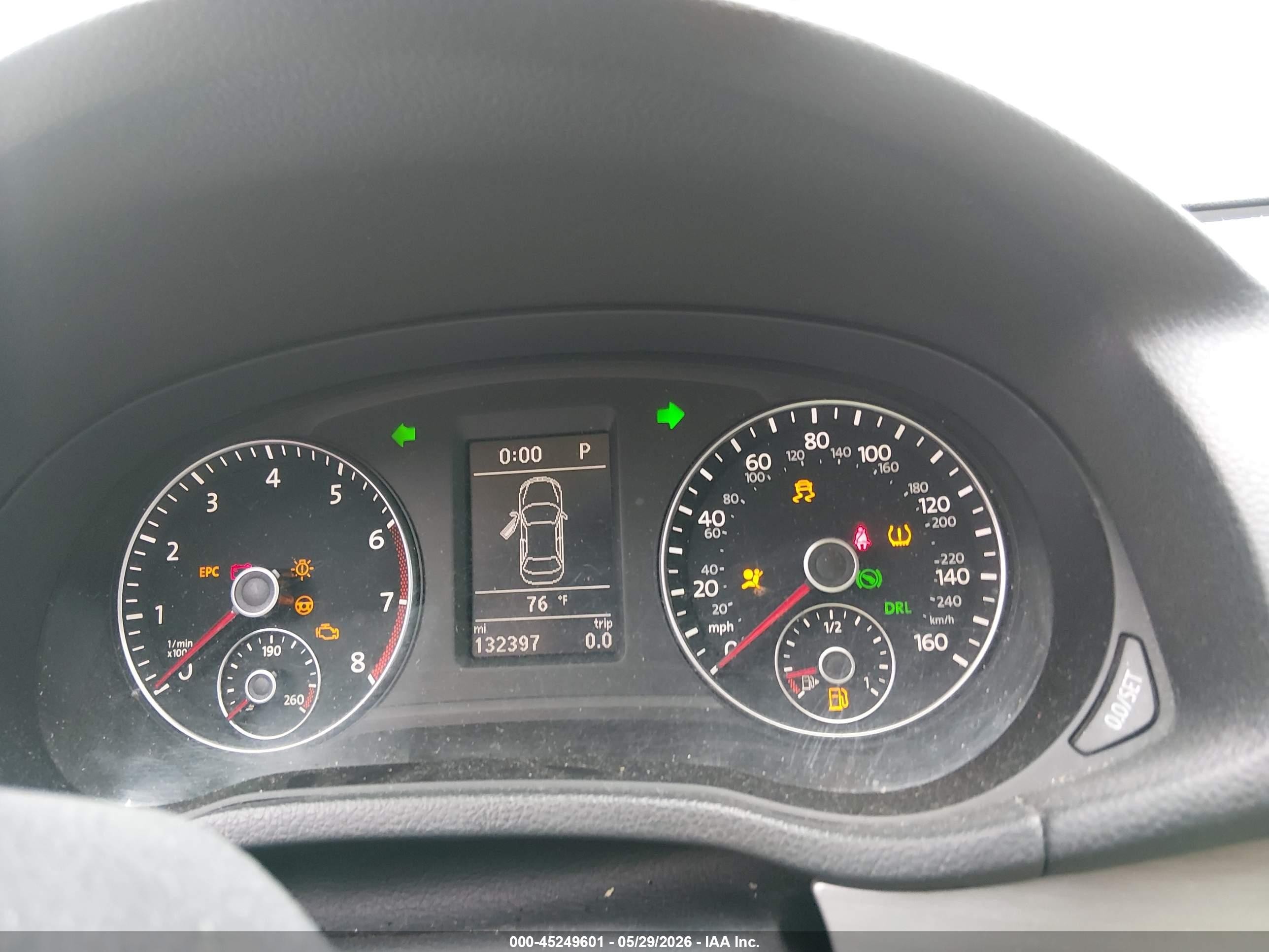 2015 Volkswagen Passat 1.8t Se Красный vin: 1VWBS7A3XFC056908