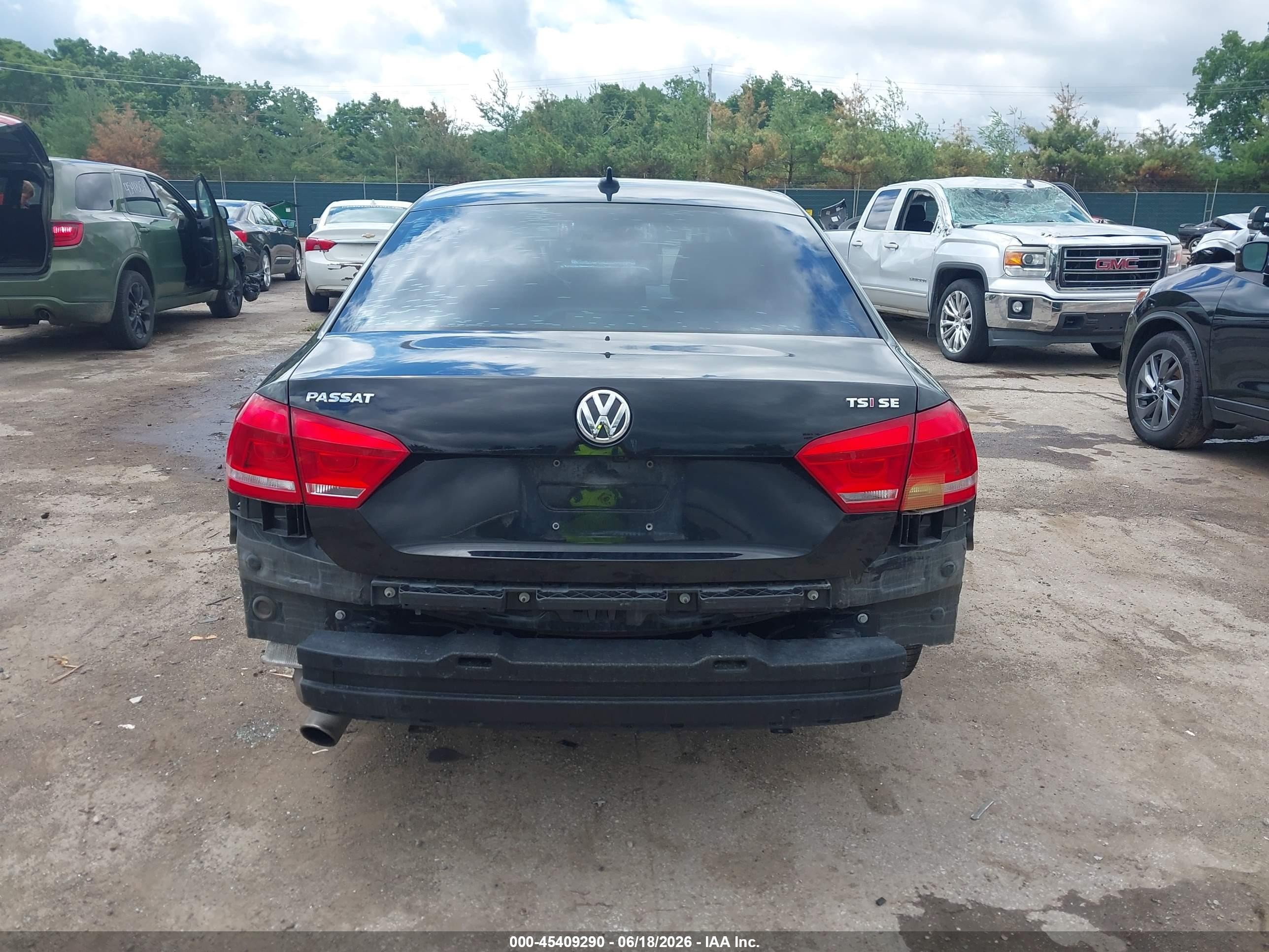 2014 Volkswagen Passat 1.8t Se Black vin: 1VWBT7A30EC074376