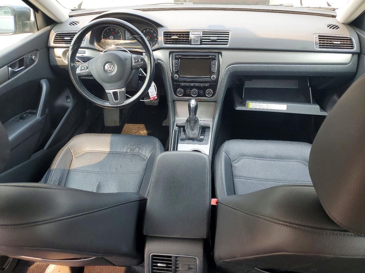 2015 Volkswagen Passat Se Gray vin: 1VWBT7A30FC023686