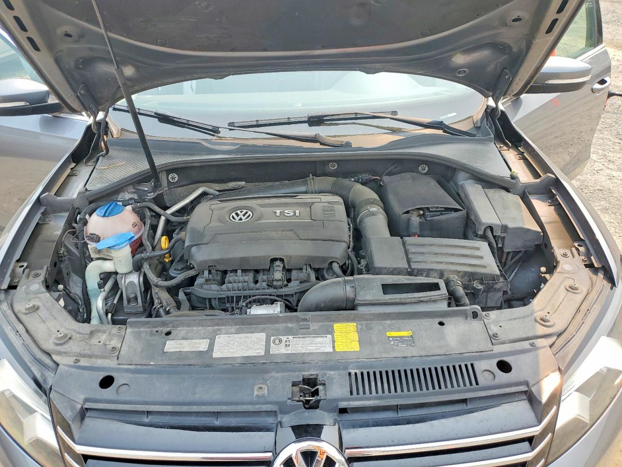 2015 Volkswagen Passat Se Gray vin: 1VWBT7A30FC023686