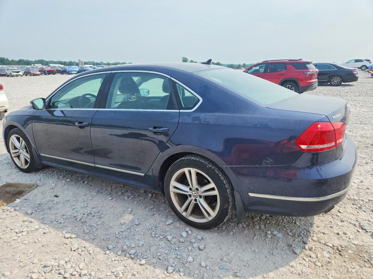 2015 Volkswagen Passat Limited Edition Blue vin: 1VWBT7A30FC066117