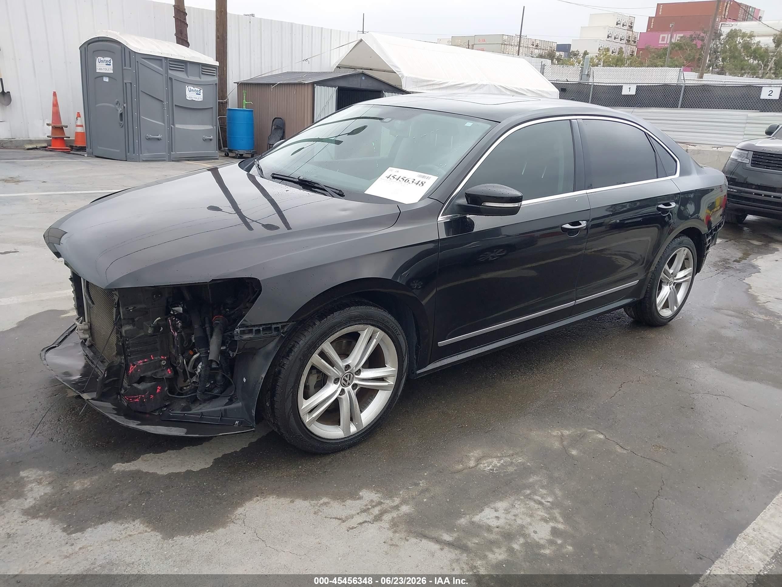 2015 Volkswagen Passat 1.8t Se Черный vin: 1VWBT7A30FC071060