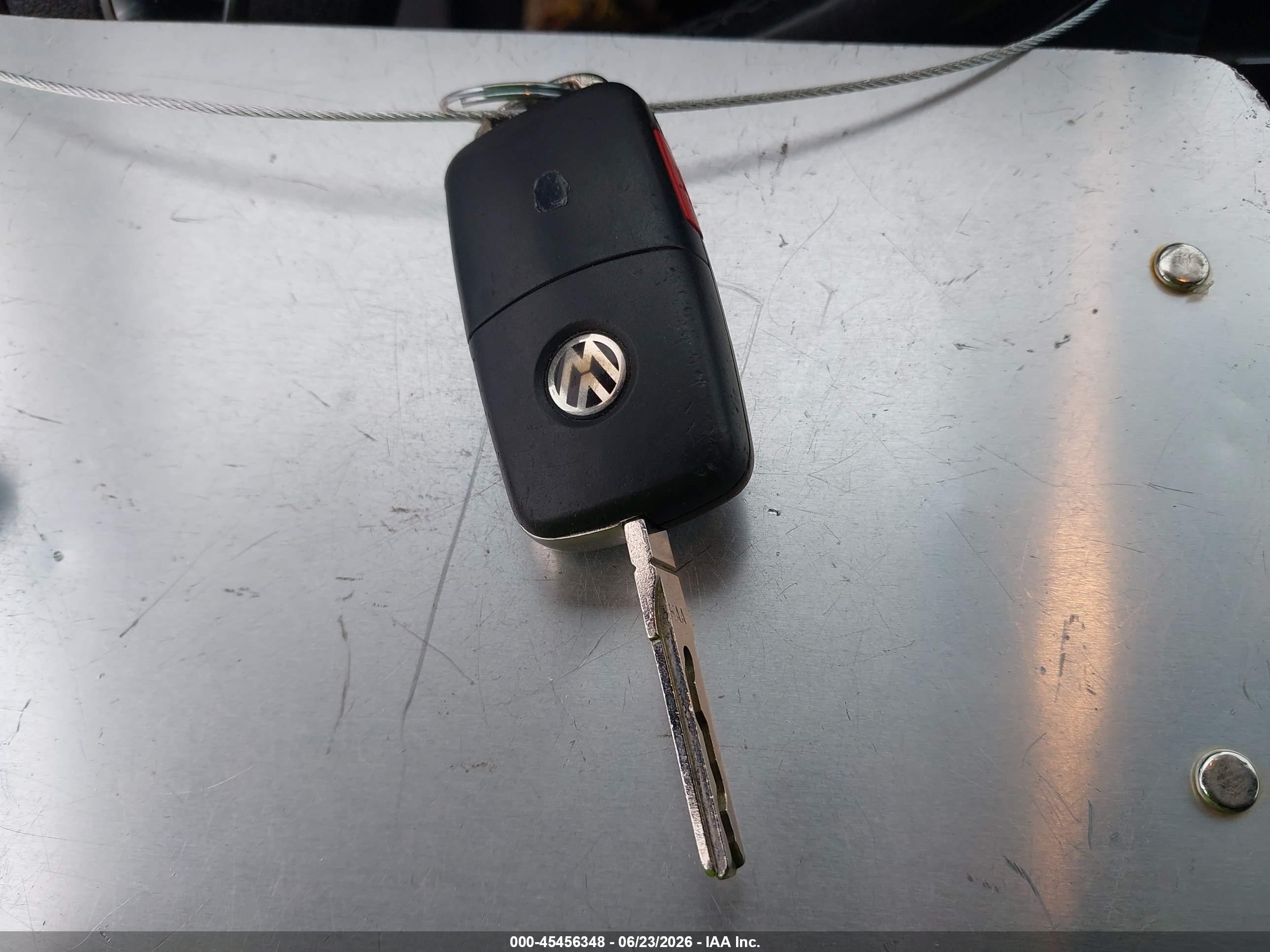 2015 Volkswagen Passat 1.8t Se Черный vin: 1VWBT7A30FC071060