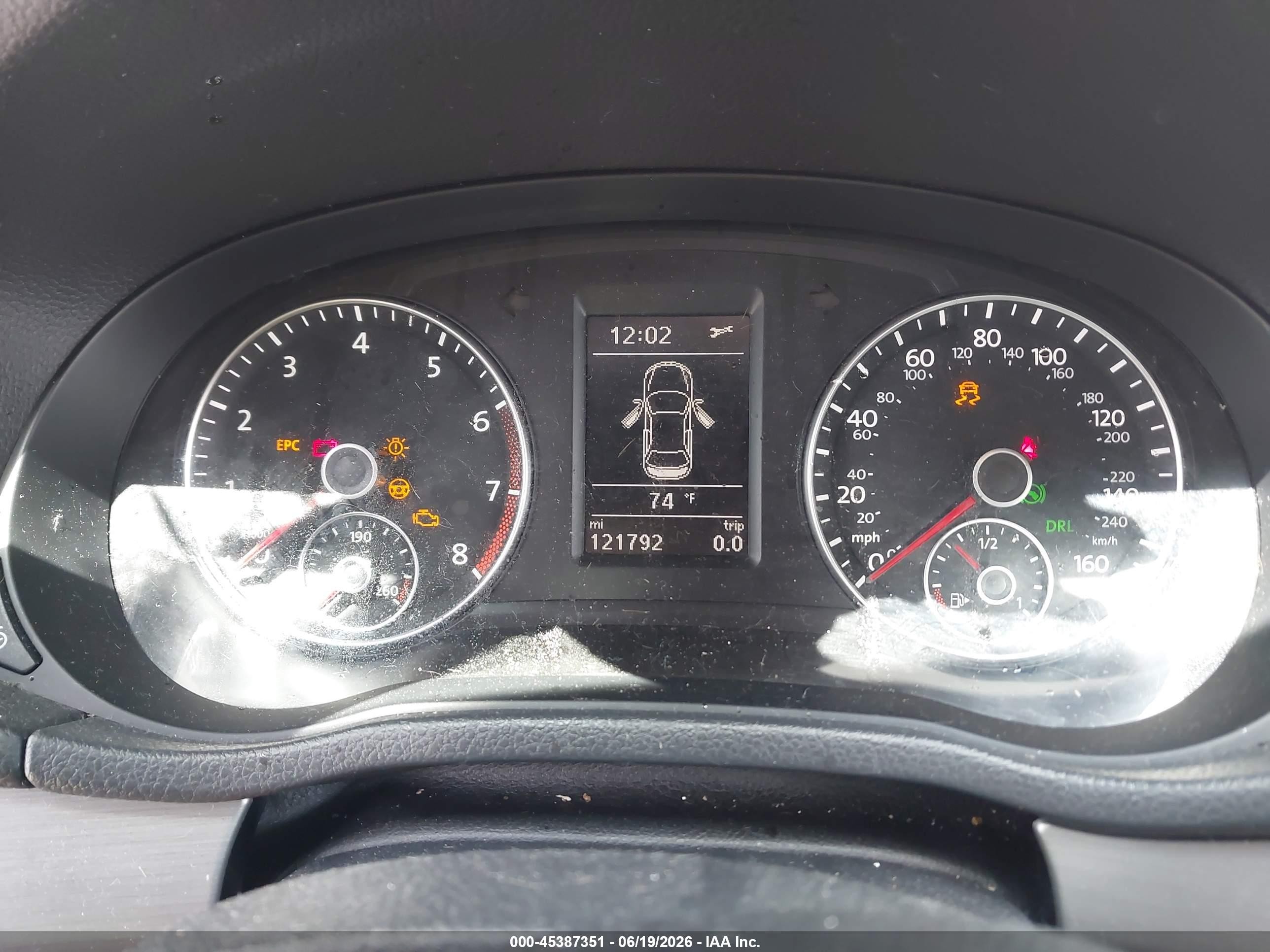 2014 Volkswagen Passat 1.8t Se Черный vin: 1VWBT7A31EC072183