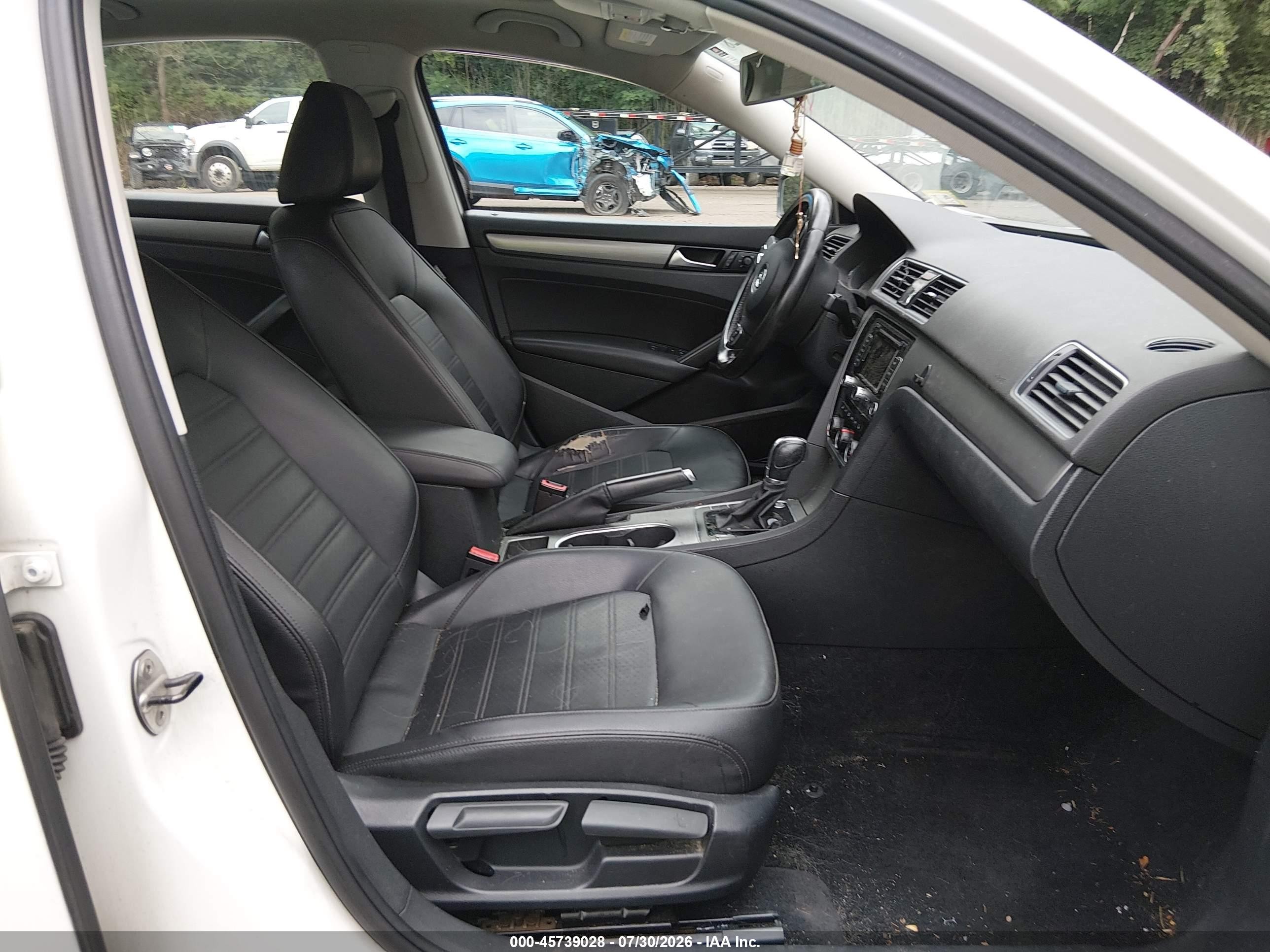 2015 Volkswagen Passat 1.8t Se White vin: 1VWBT7A31FC006945