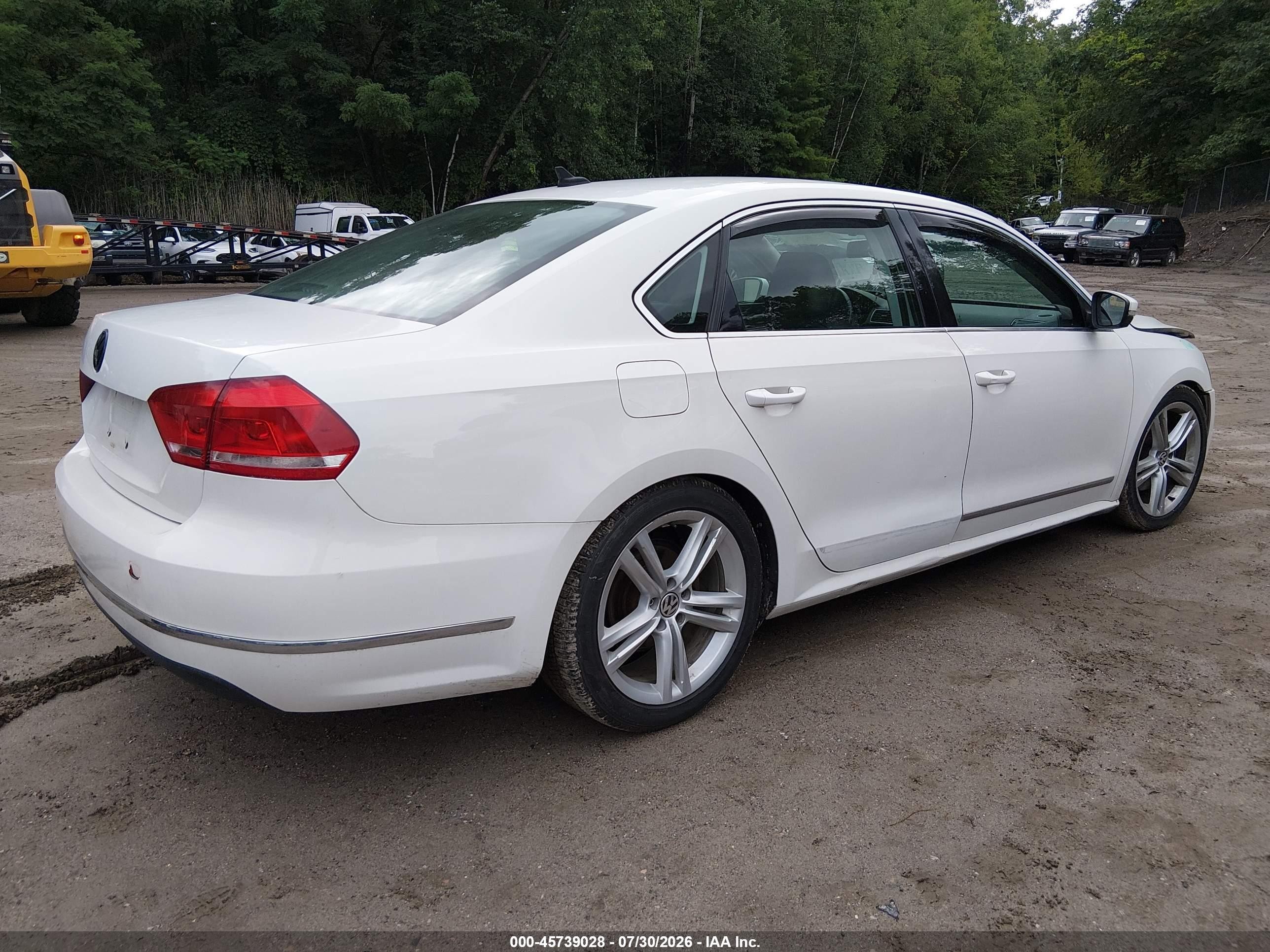 2015 Volkswagen Passat 1.8t Se White vin: 1VWBT7A31FC006945