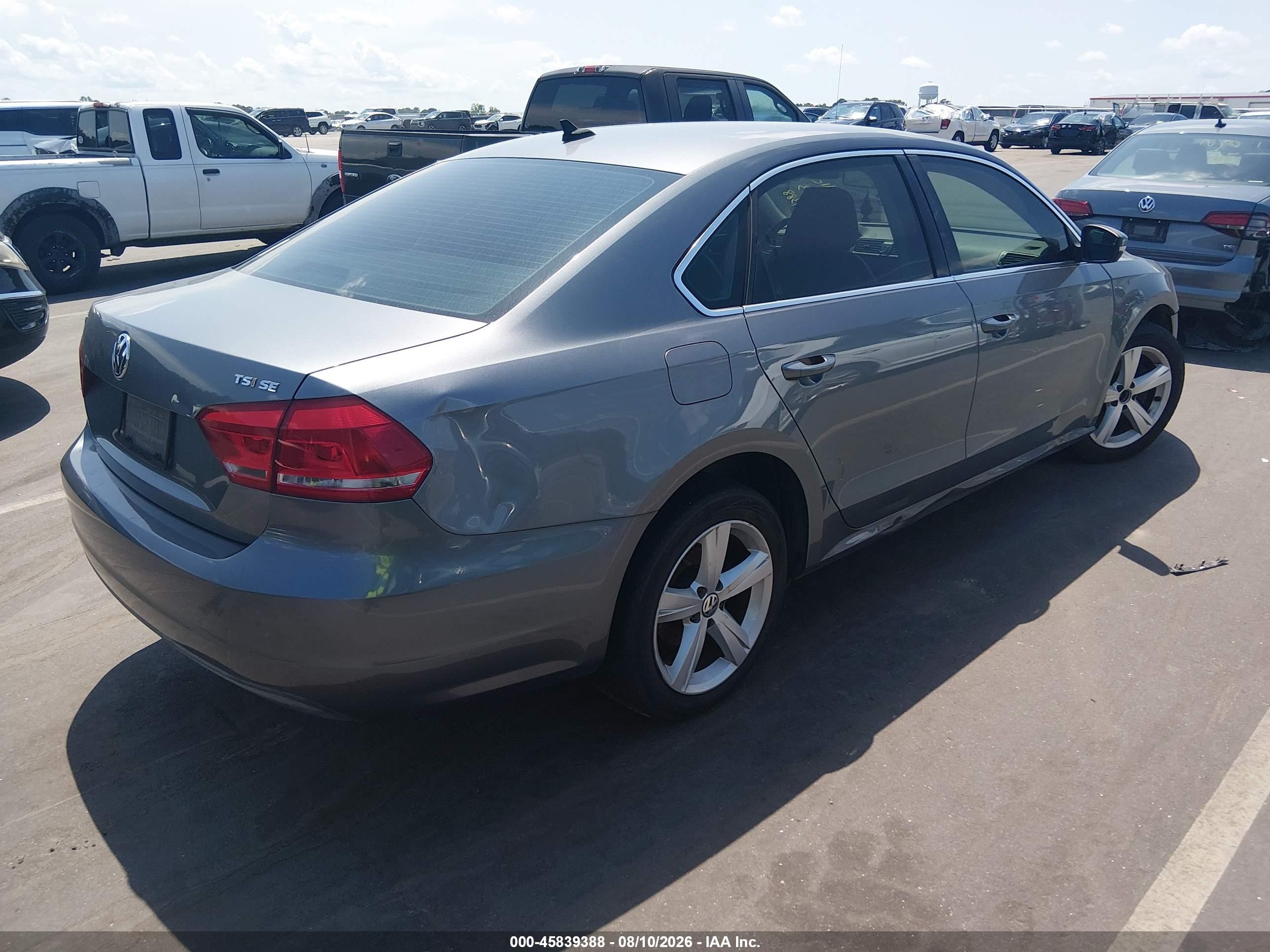 2015 Volkswagen Passat 1.8t Se Gray vin: 1VWBT7A31FC014110