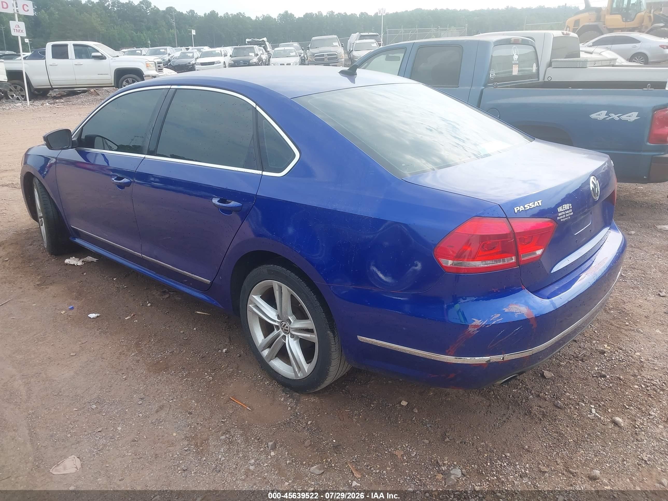 2015 Volkswagen Passat 1.8t Se Blue vin: 1VWBT7A31FC039475