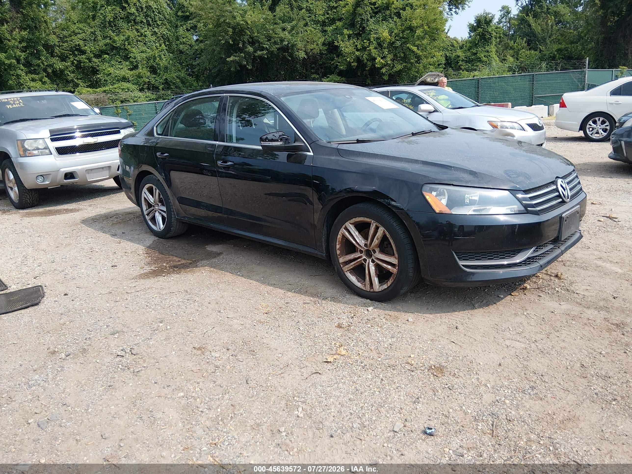 1VWBT7A32EC047017
