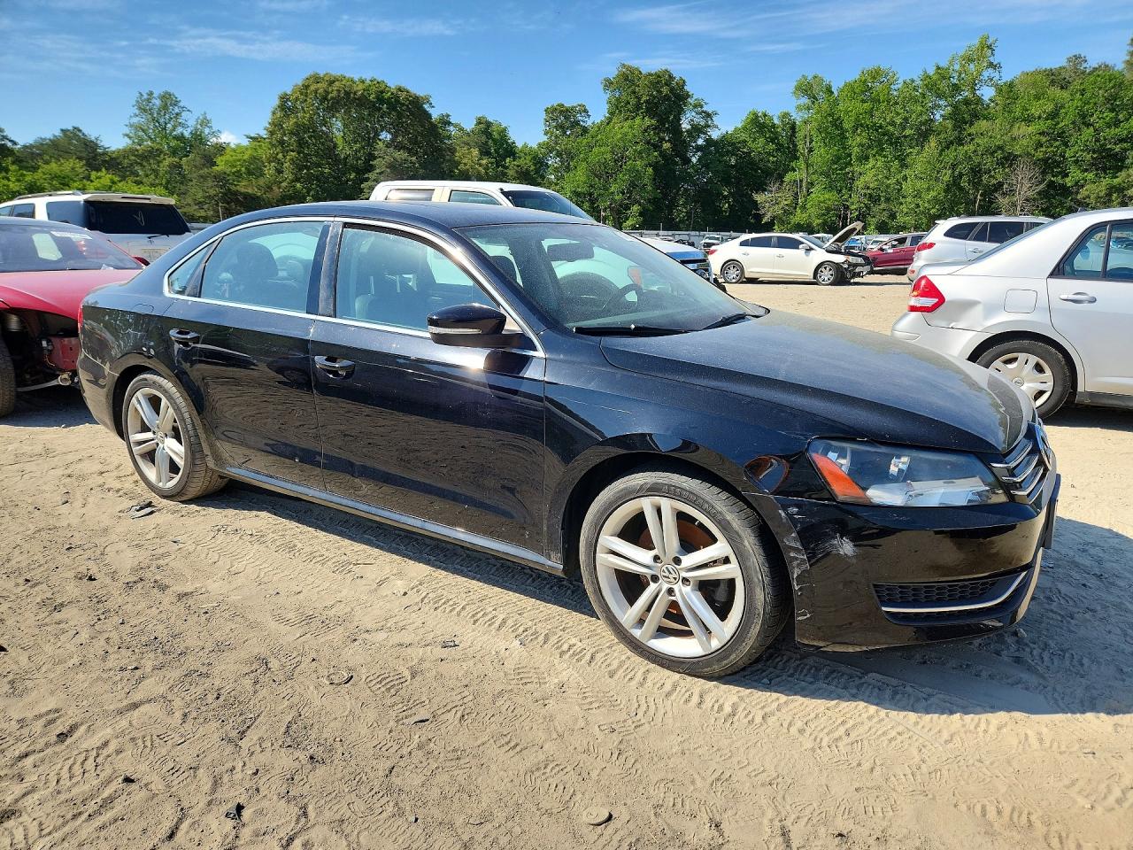 2014 Volkswagen Passat Se Black vin: 1VWBT7A32EC054579