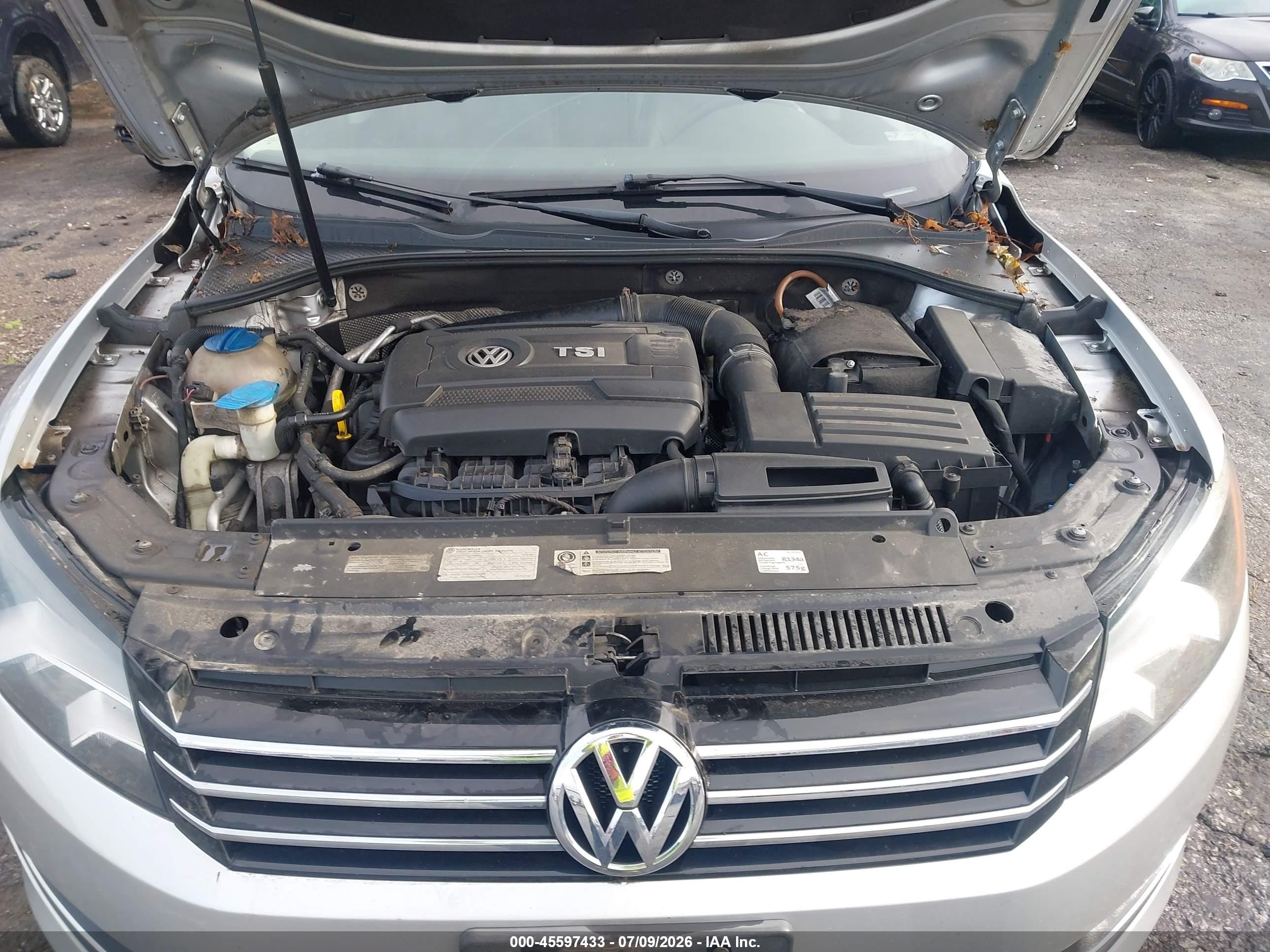 2014 Volkswagen Passat 1.8t Se Silver vin: 1VWBT7A32EC084746