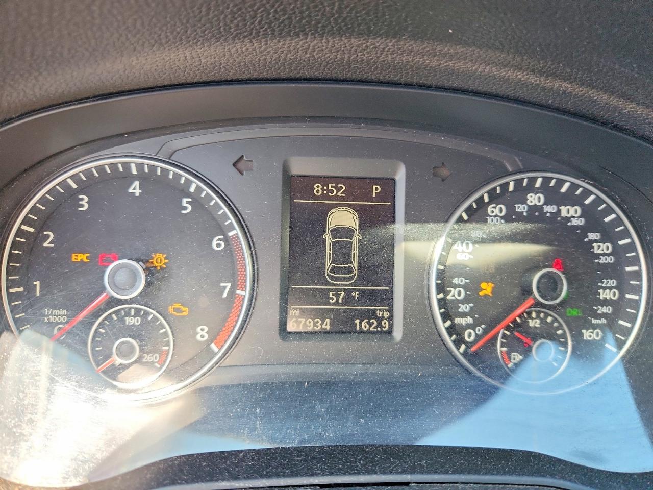 2015 Volkswagen Passat Se Черный vin: 1VWBT7A32FC059847