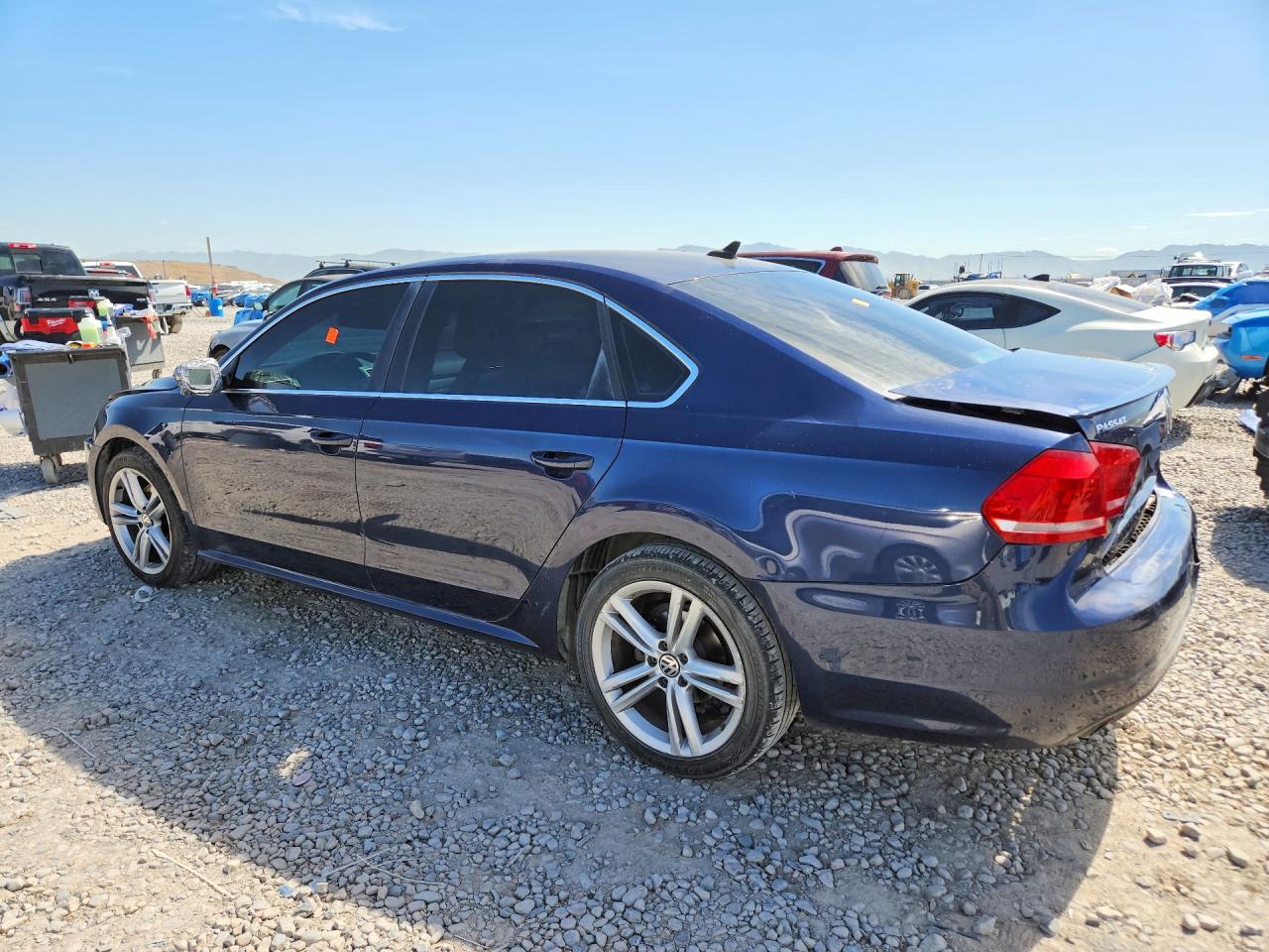 2014 Volkswagen Passat Se Синий vin: 1VWBT7A33EC039119