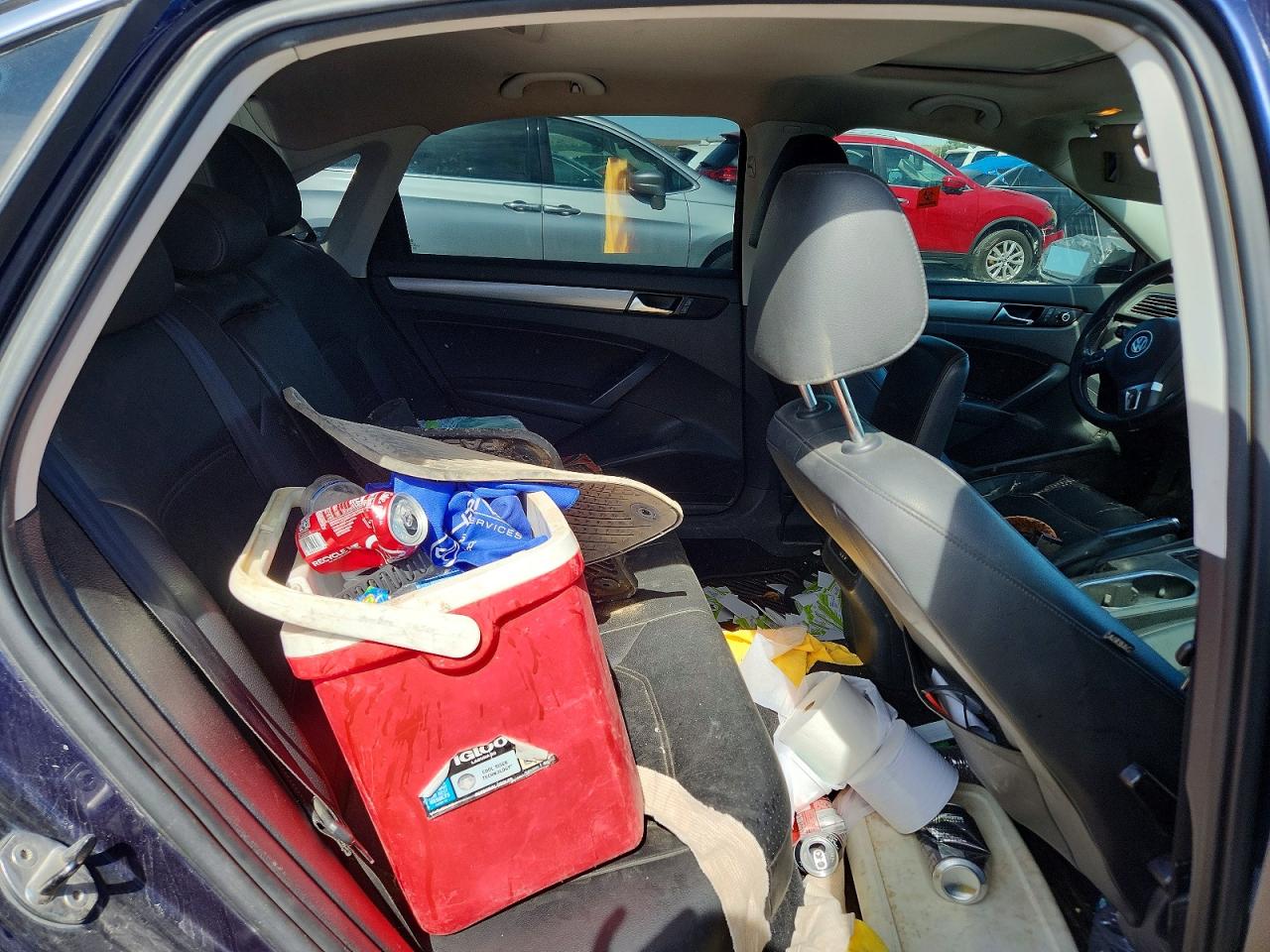 2014 Volkswagen Passat Se Синий vin: 1VWBT7A33EC039119