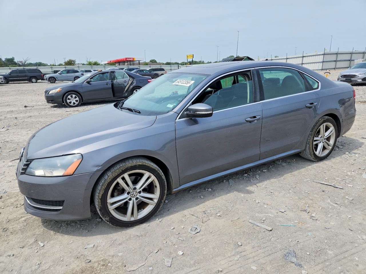 1VWBT7A33EC085727