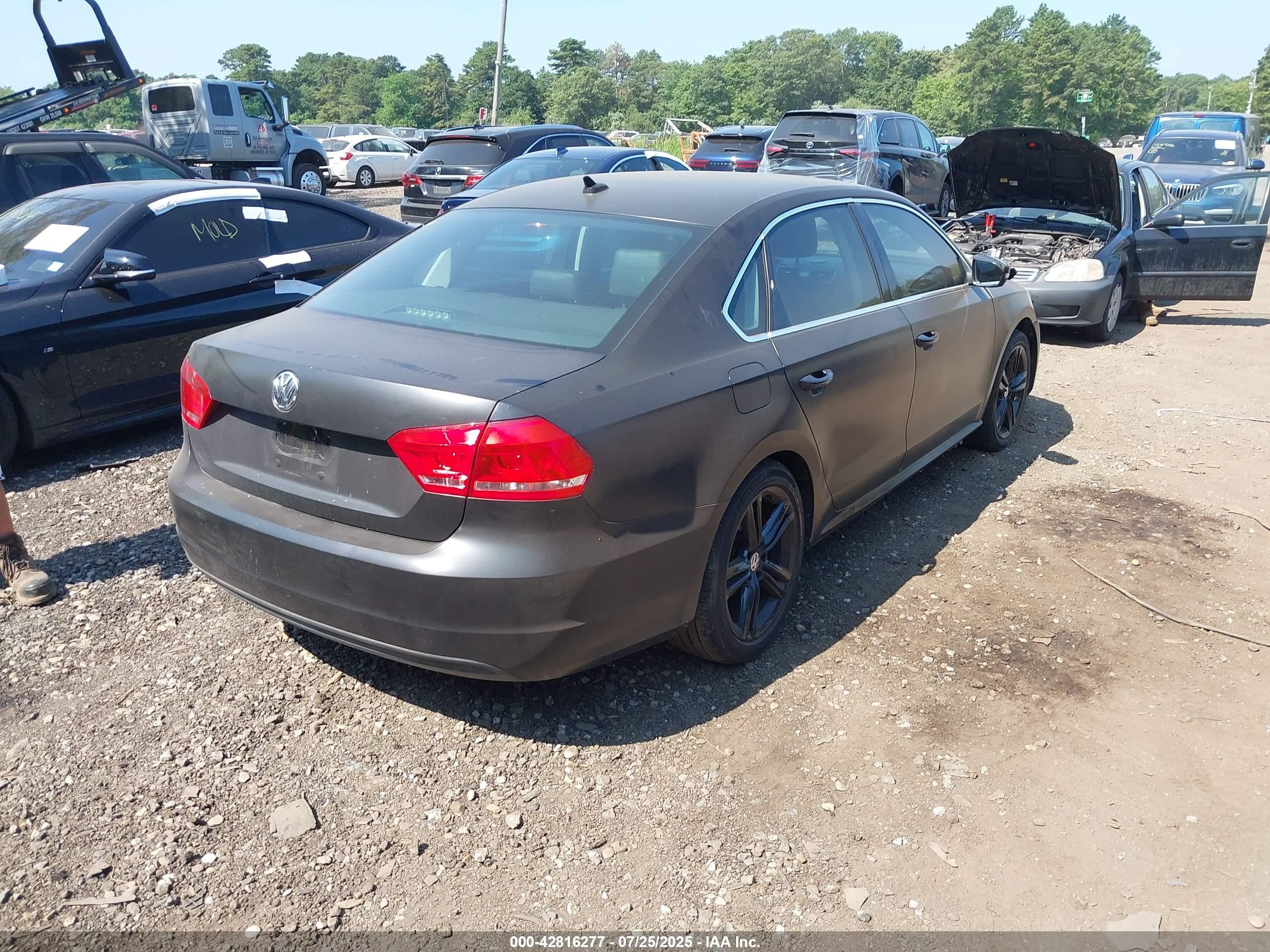 2014 Volkswagen Passat 1.8t Se Black vin: 1VWBT7A33EC086800