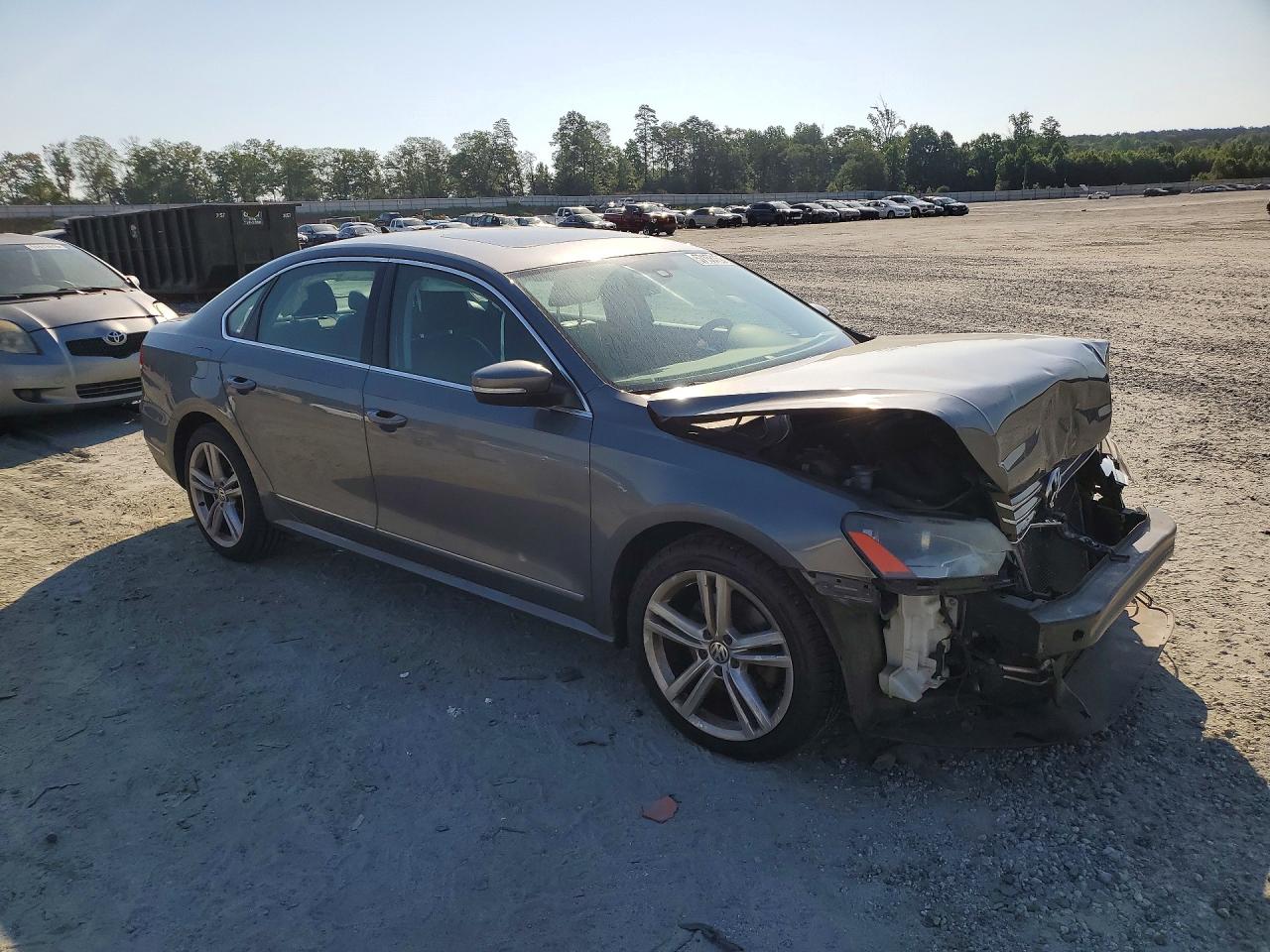 2015 Volkswagen Passat Se Gray vin: 1VWBT7A33FC048355