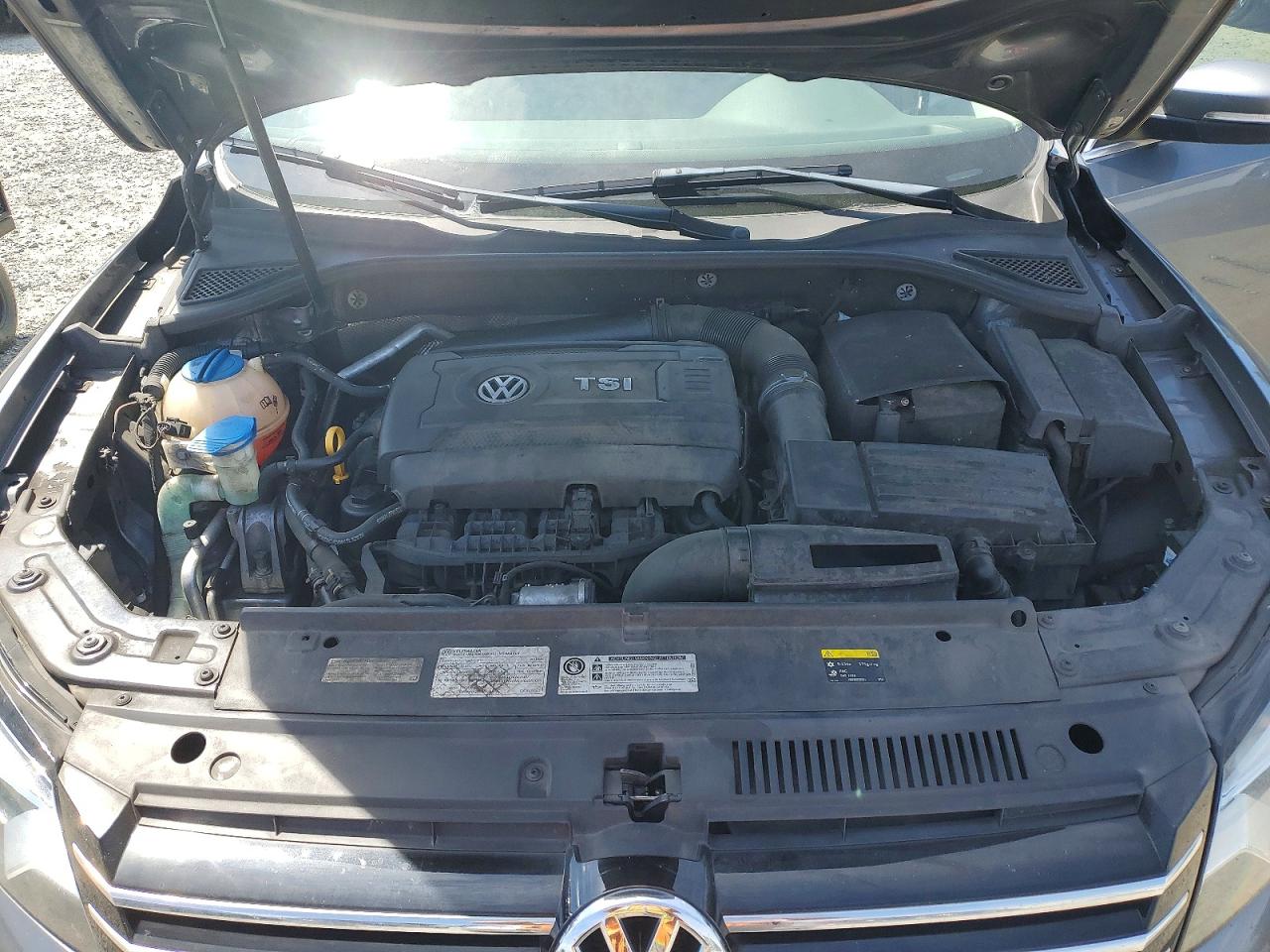 2015 Volkswagen Passat Se Gray vin: 1VWBT7A33FC059971