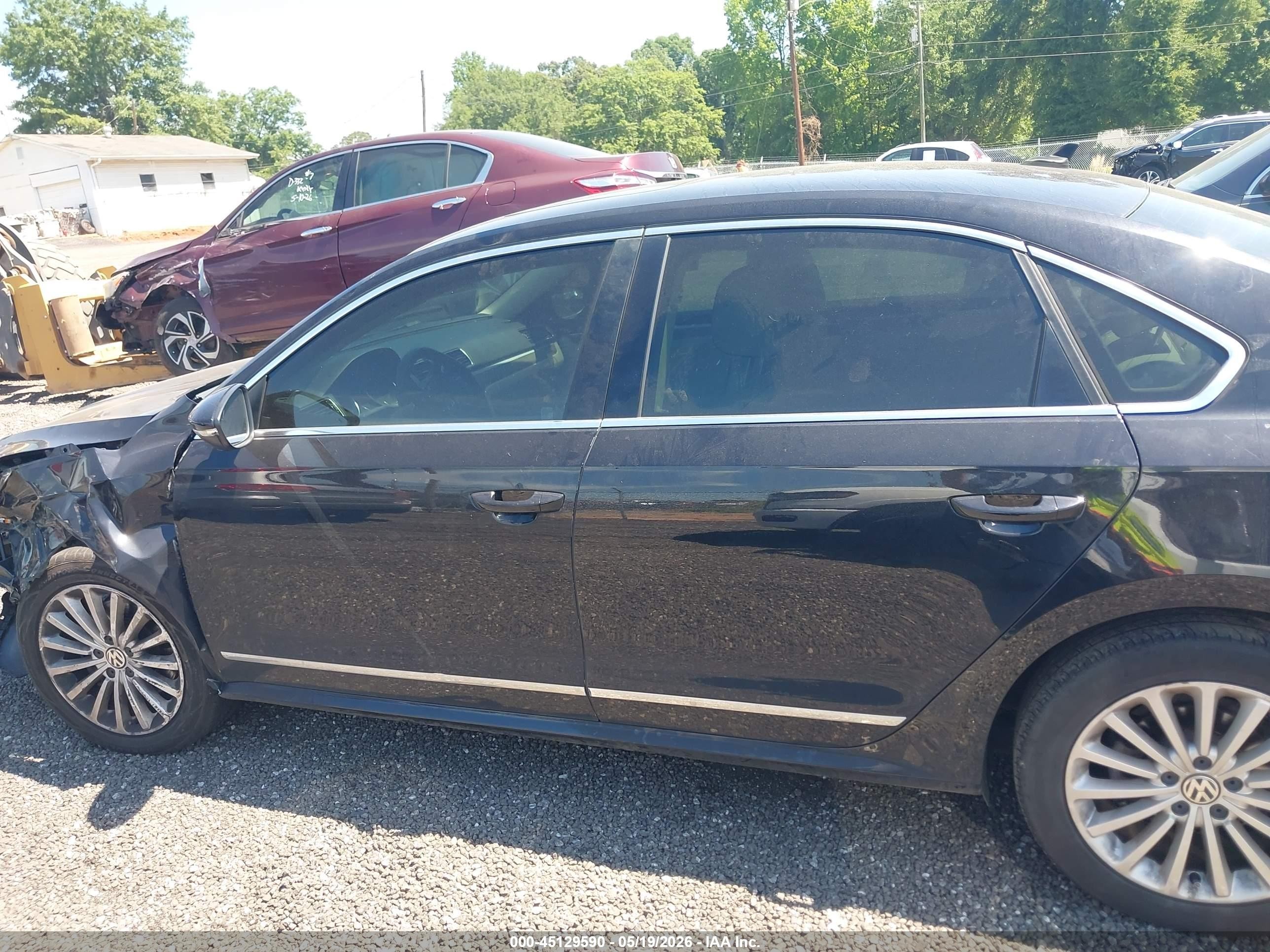 2017 Volkswagen Passat 1.8t Se Black vin: 1VWBT7A33HC051968