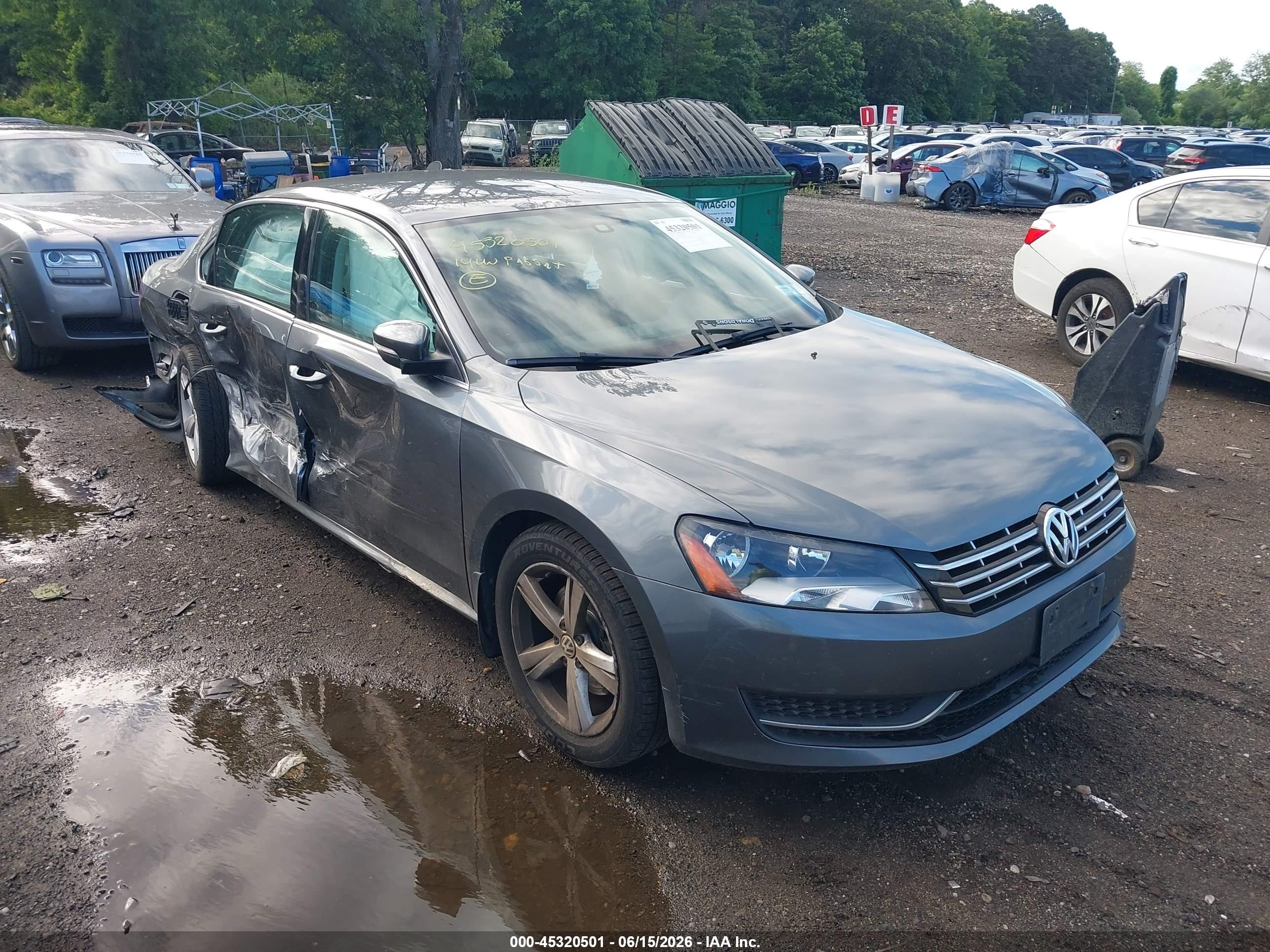 1VWBT7A34EC056043
