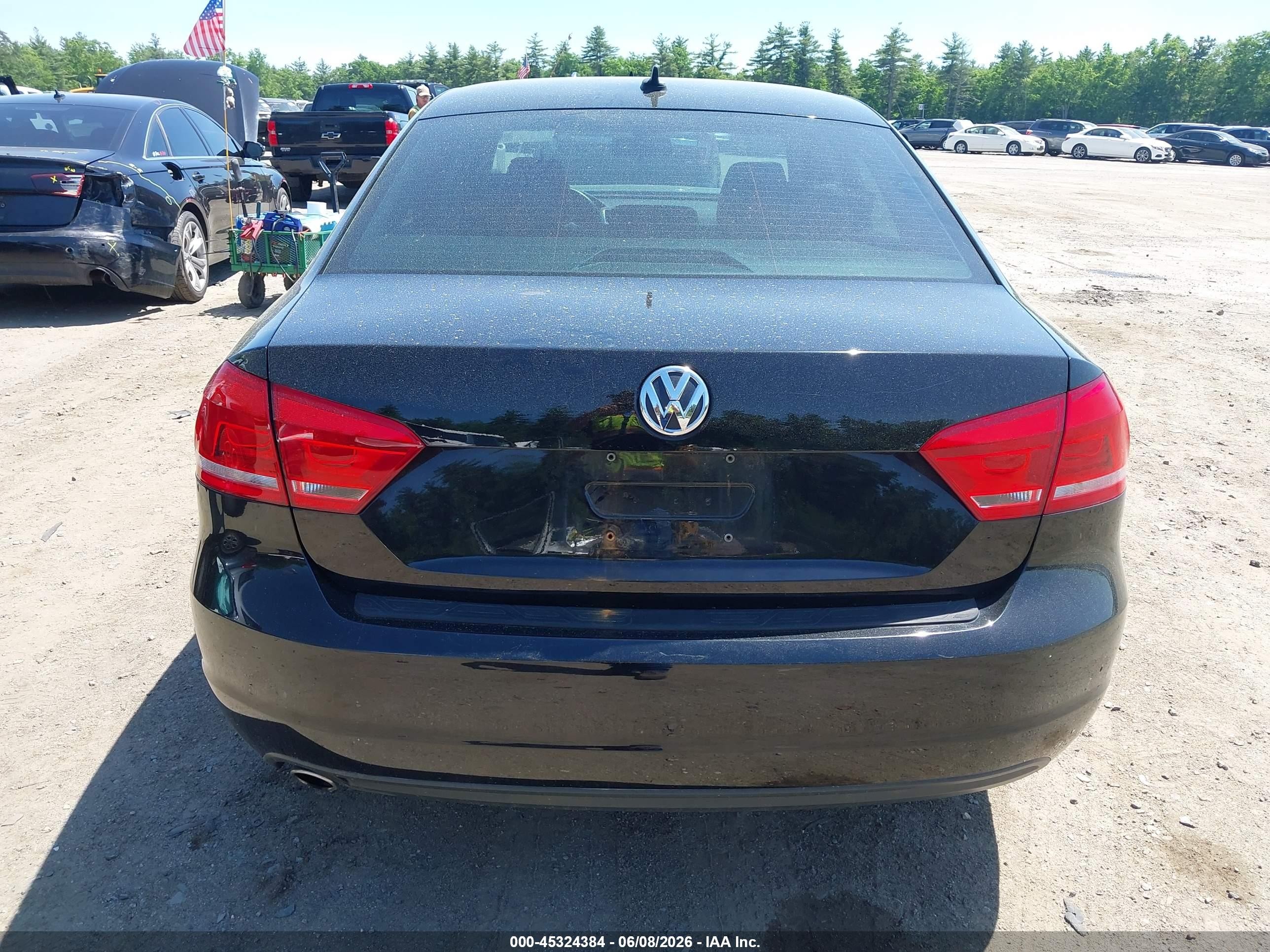 2015 Volkswagen Passat 1.8t Se Black vin: 1VWBT7A34FC018734